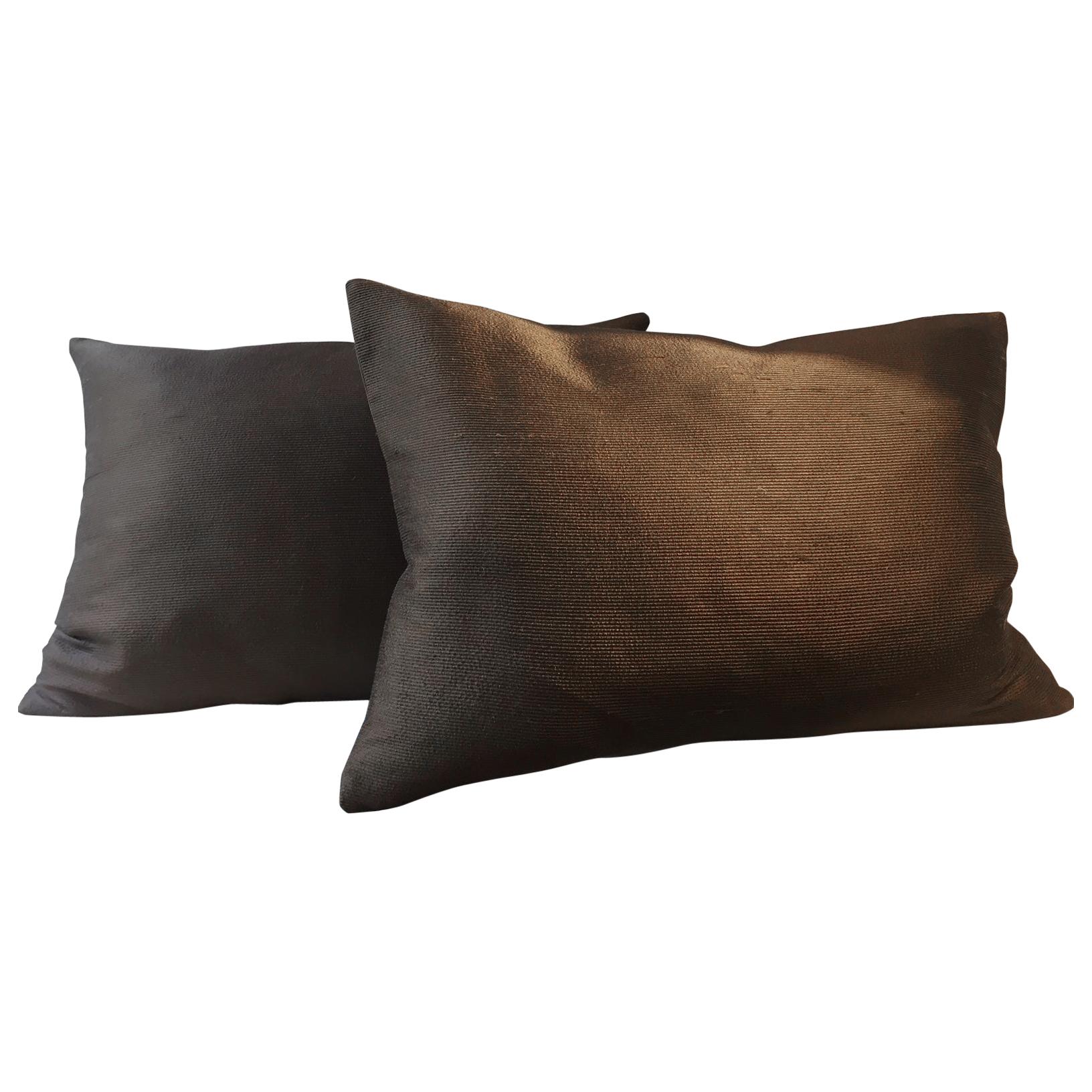 Pair of Cushions in Repp Silk Color Chocolate Brown