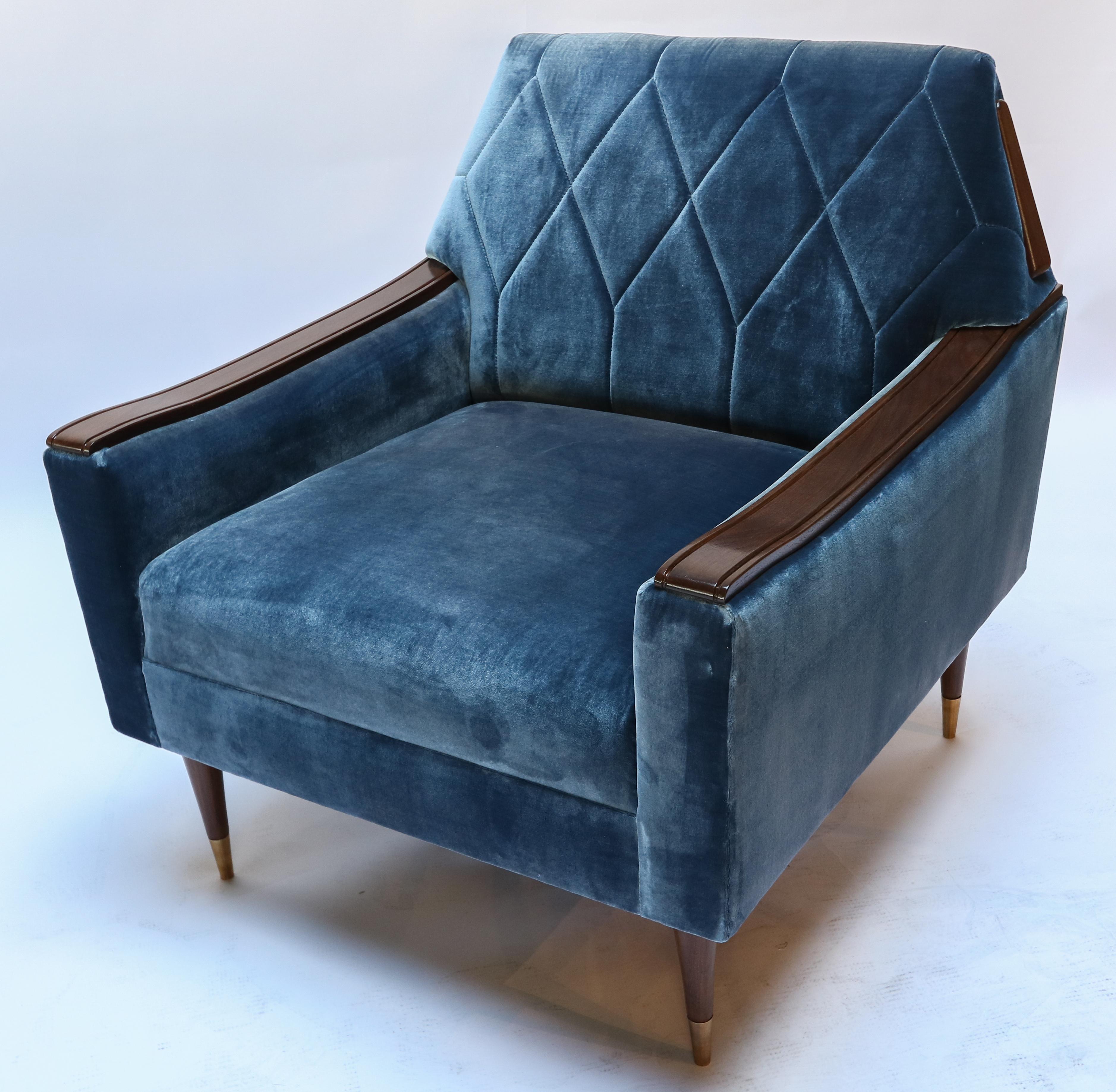 Coppia di poltrone personalizzate in Wood Wood e velluto di seta in stile anni '60 di Adesso Imports in vendita 4
