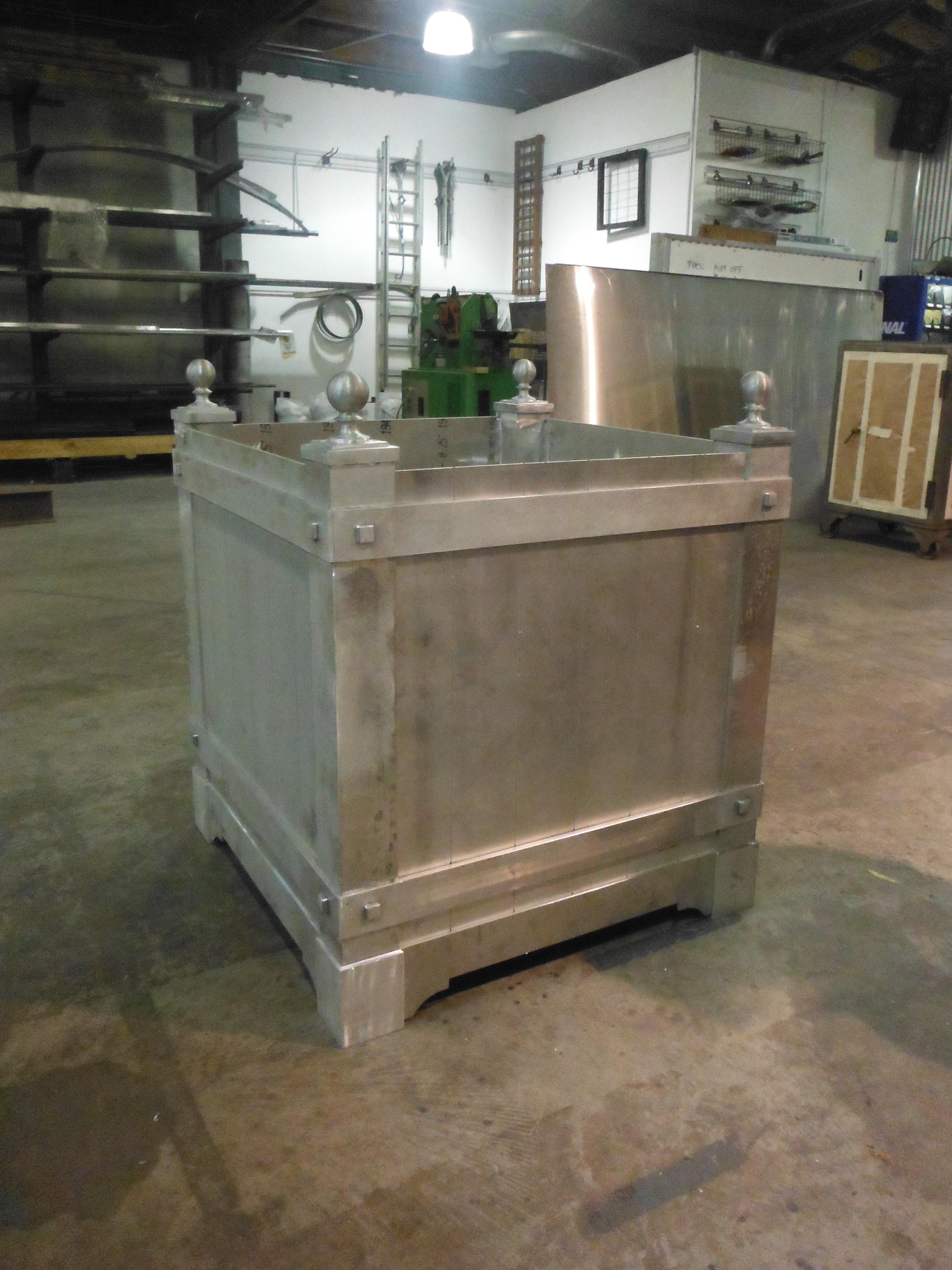 American Classical Pair of Custom, Hand Crafted Aluminum Planters For Sale