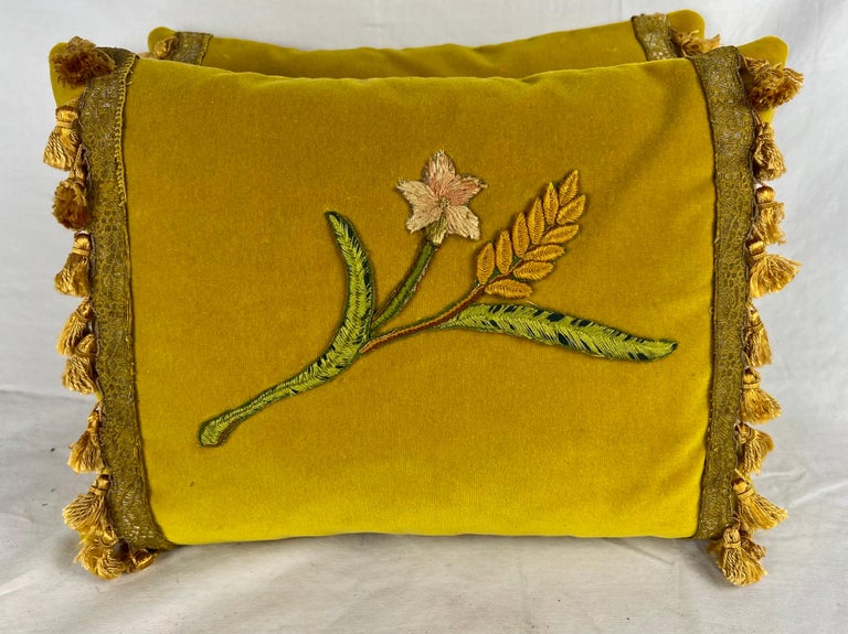 Pair of Custom Appliqué Pillows by MLA For Sale at 1stDibs