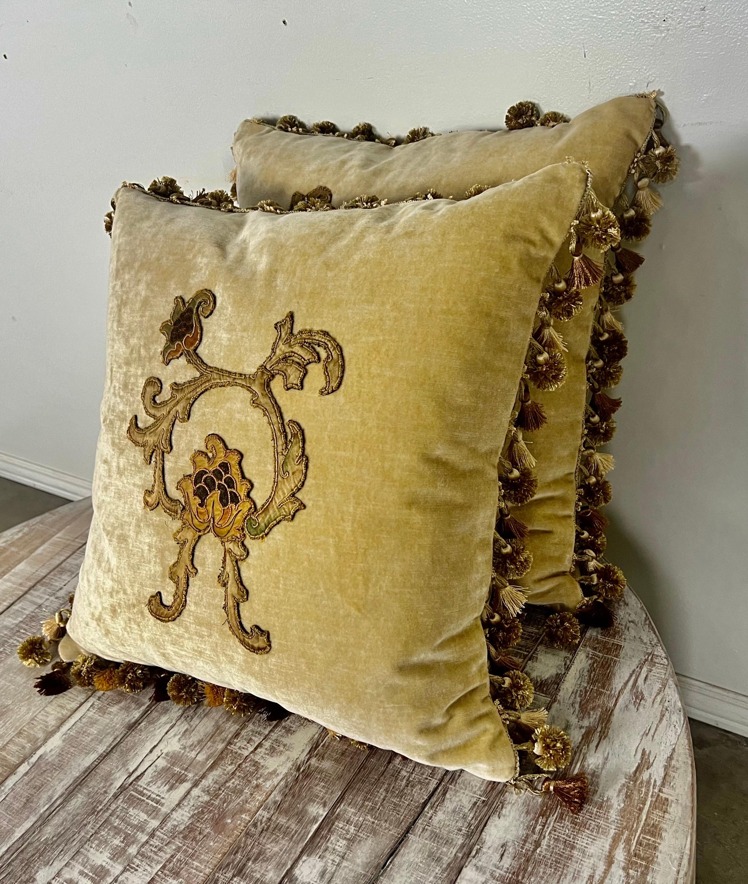 Rococo Pair of Custom Appliqued Velvet Pillows by Melissa Levinson For Sale