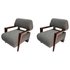 Paire de fauteuils Art Déco sur mesure en noyer de style mi-siècle moderne par Adesso Imports