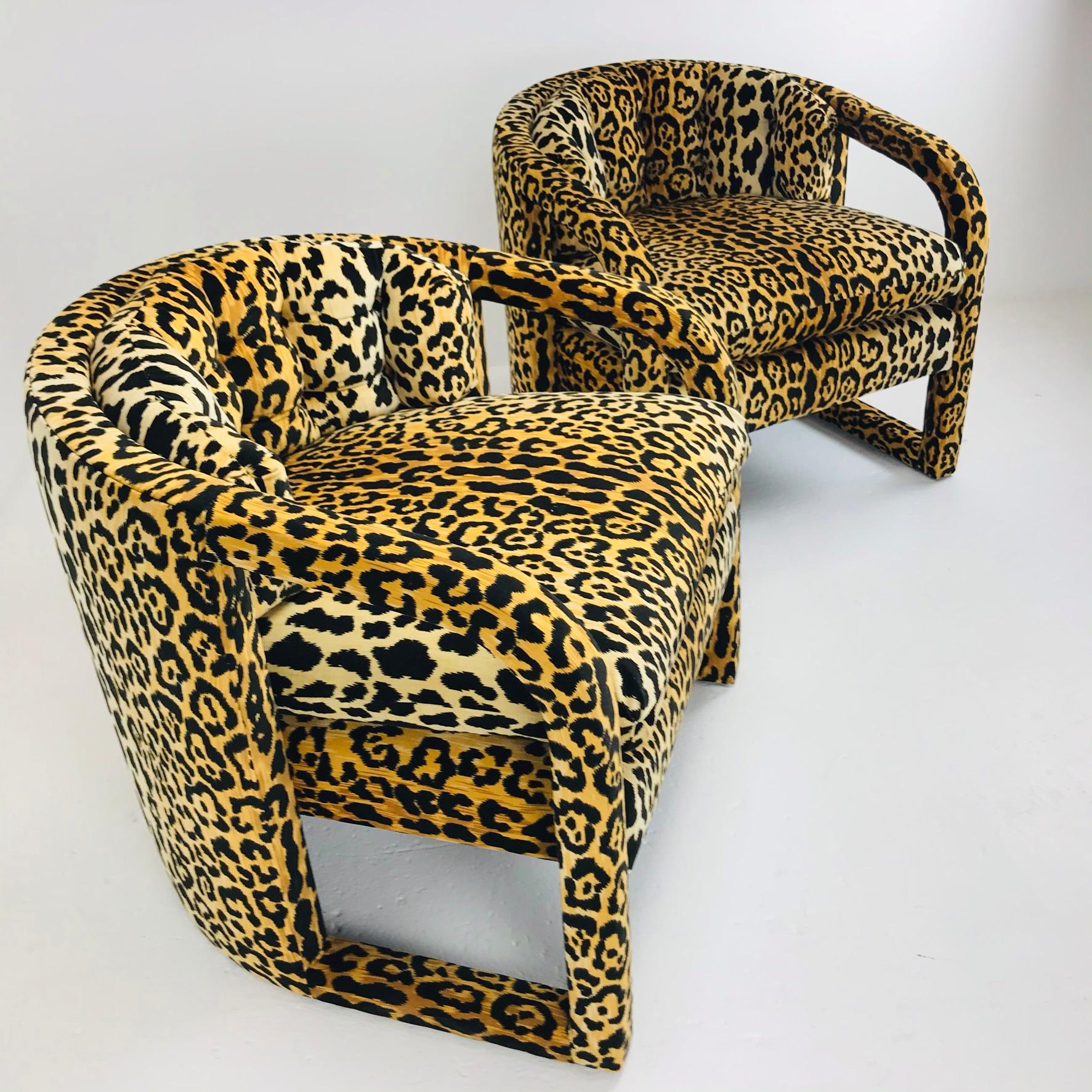 Pair of Custom Barrel-Back Armchairs in Leopard Velvet For Sale 3