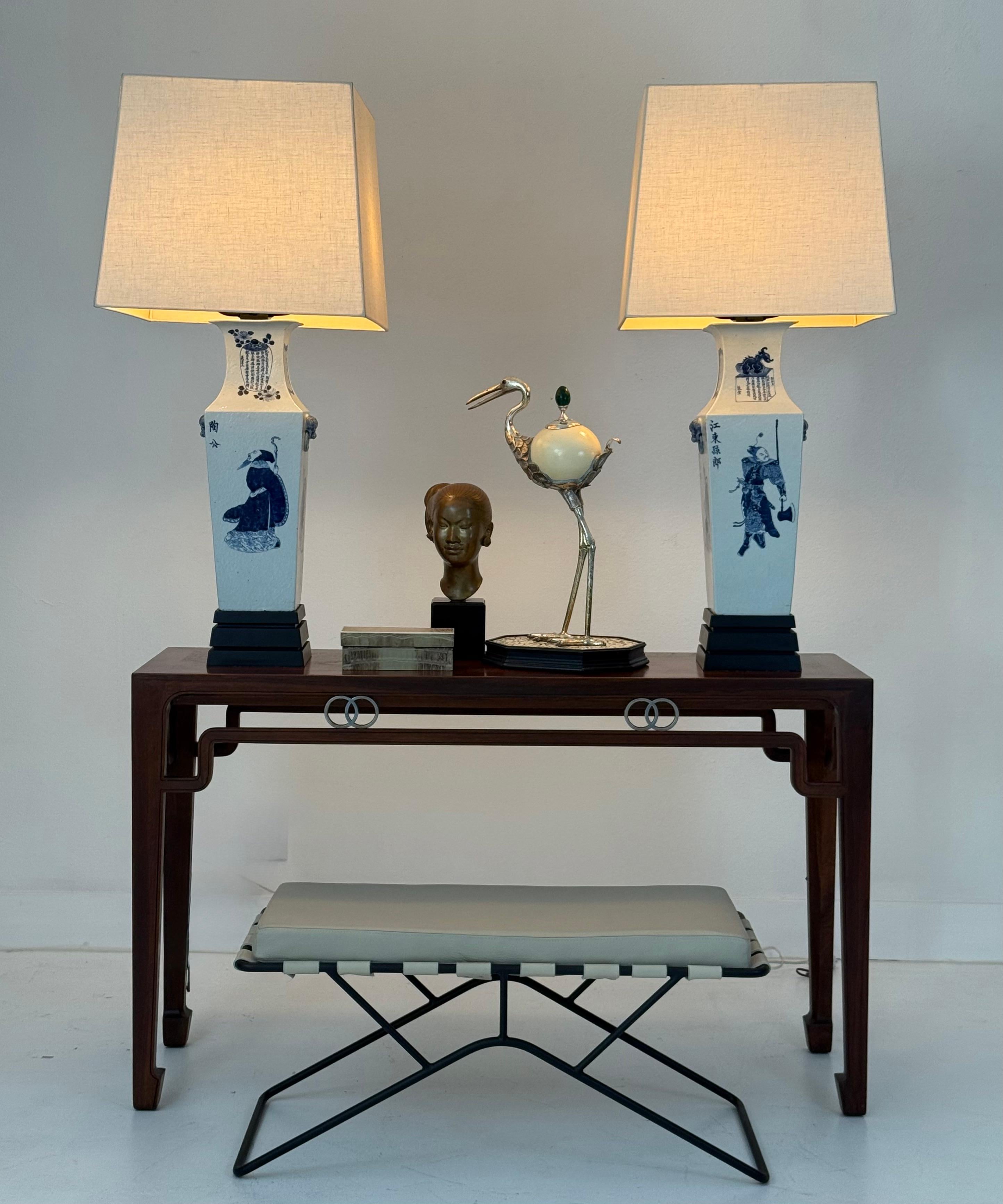 Coppia di lampade personalizzate Billy Haines provenienti dalla proprietà di Ted Graber, circa anni '60 in vendita 9