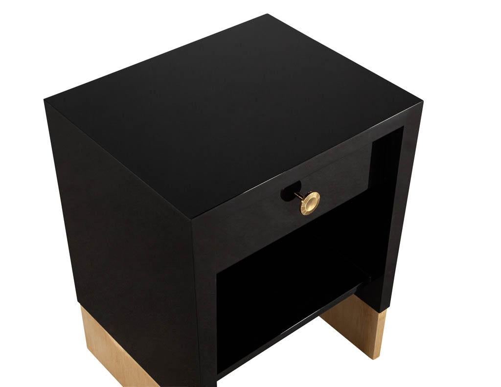 Pair of Custom Black Lacquered Nightstand End Tables In New Condition In North York, ON