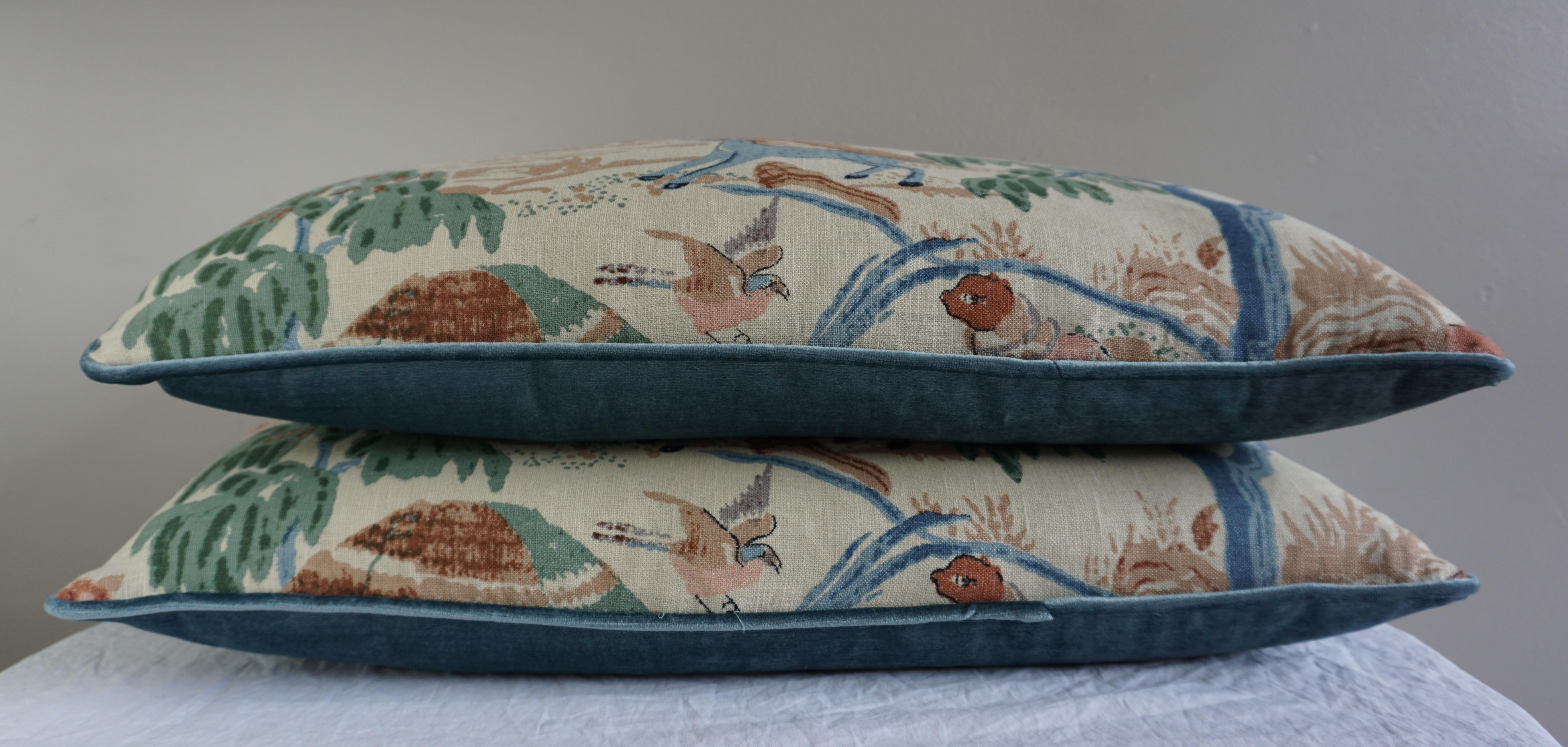 Pair of Custom Chinoiserie Printed Linen Pillows In Excellent Condition In Los Angeles, CA