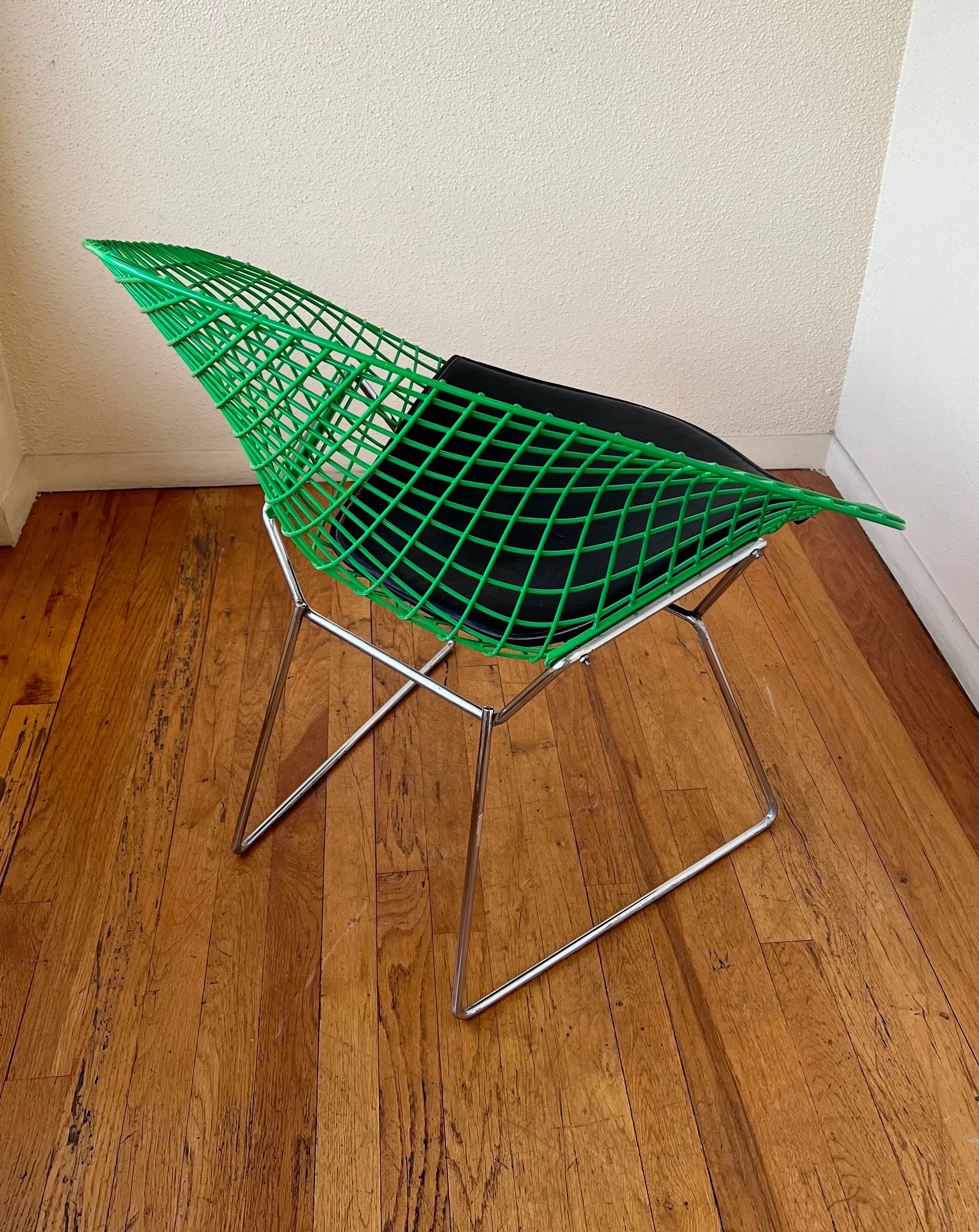 Pair of Custom Diamond Bertoia Chairs for Knoll American Mid Century In Good Condition For Sale In San Diego, CA
