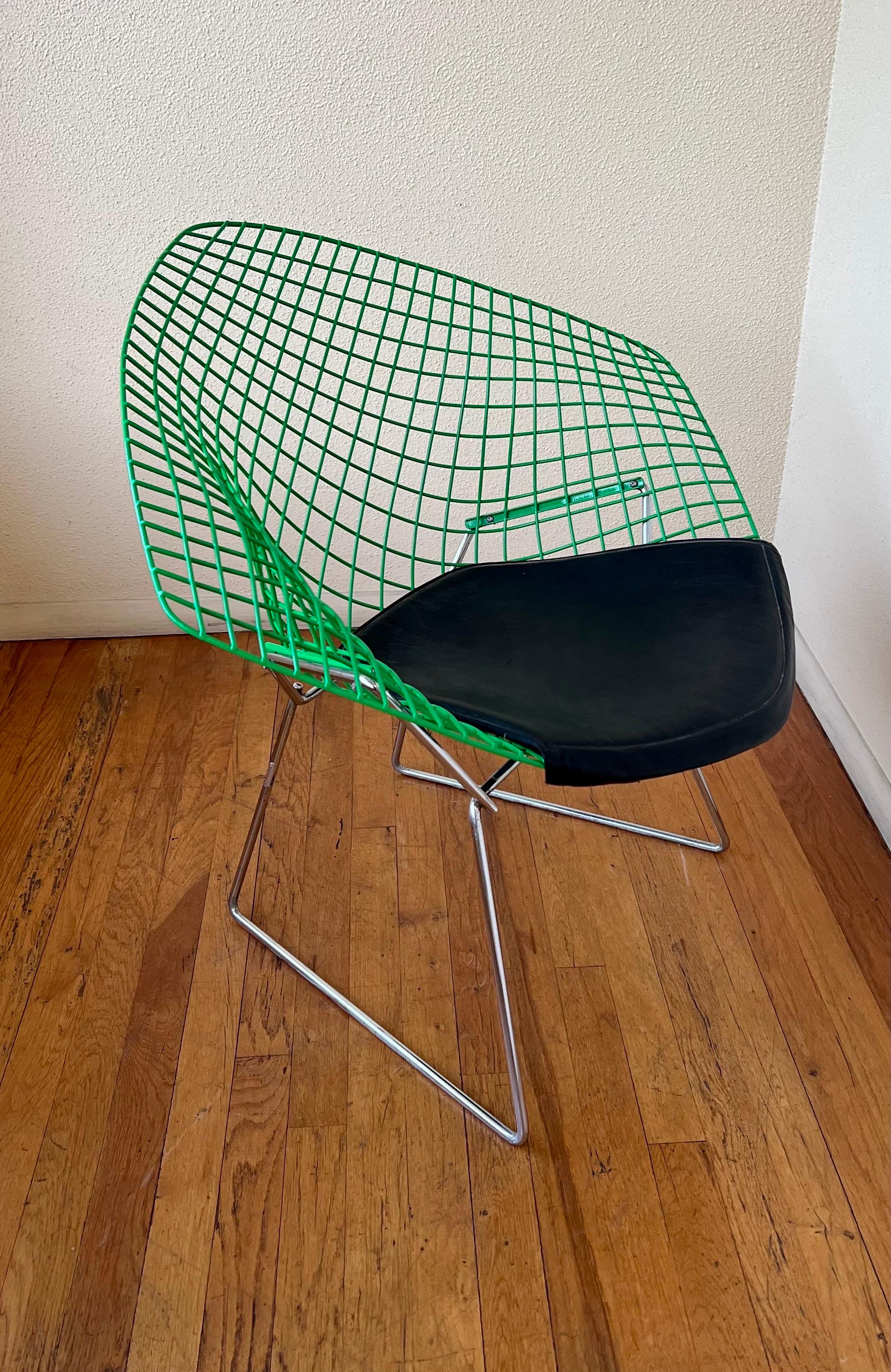 Pair of Custom Diamond Bertoia Chairs for Knoll American Mid Century For Sale 3