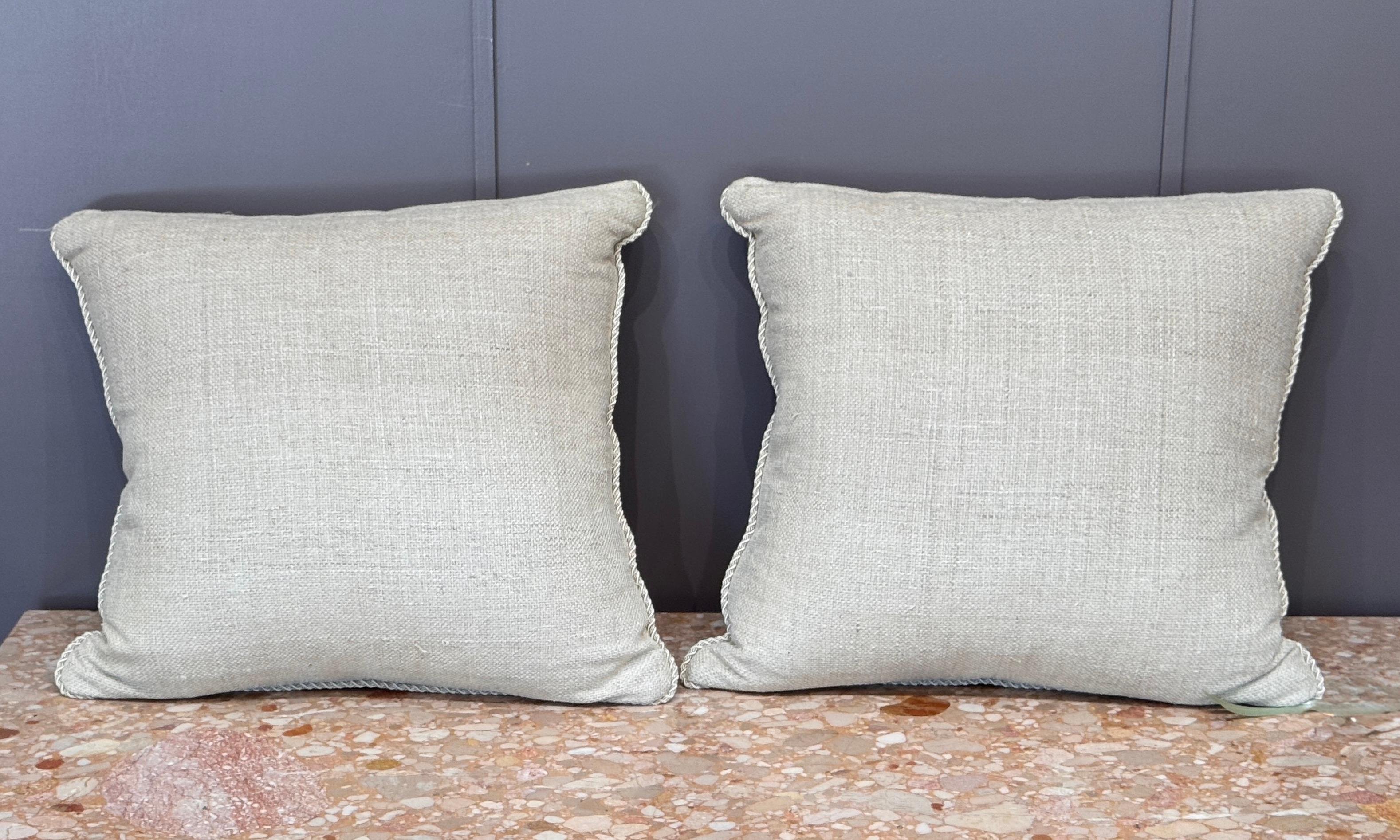 Paire d'oreillers en duvet personnalisés Fortuny en vente 5