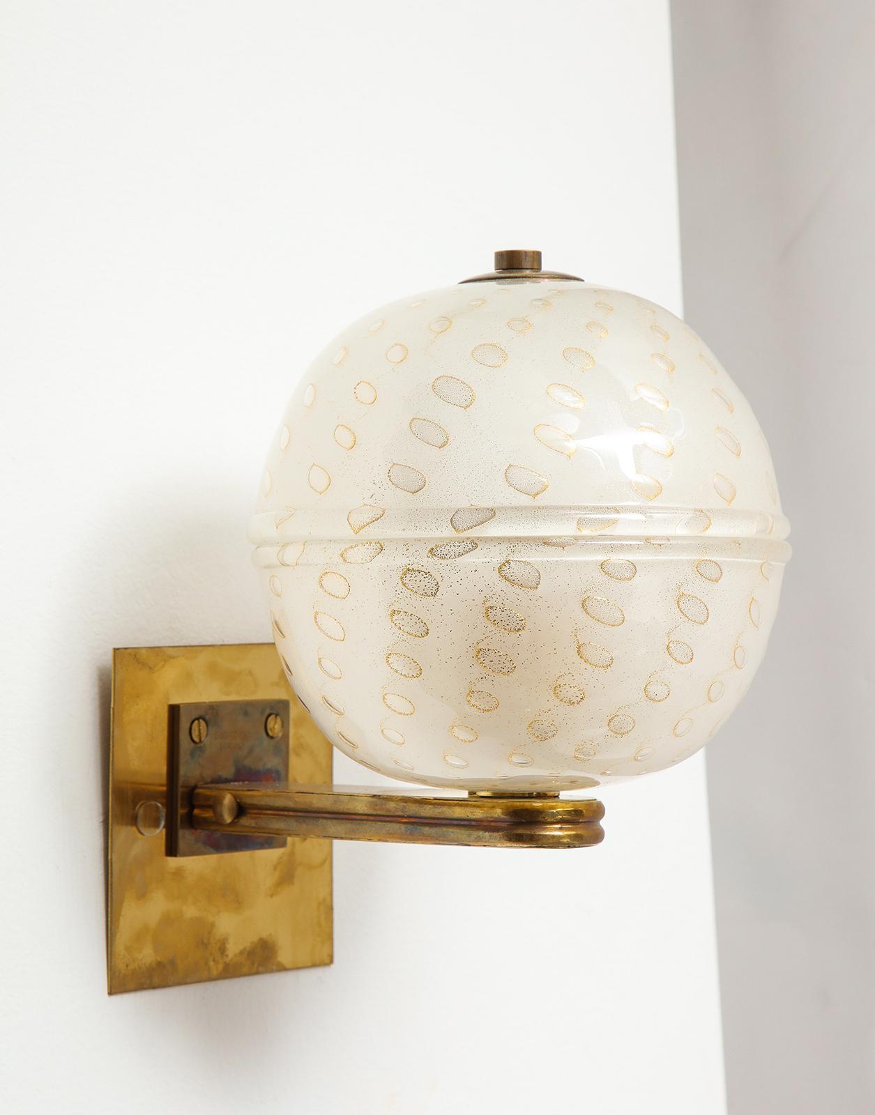 Pair of Custom Handcrafted Murano Glass Sphere-Shaped Sconces In New Condition In New York, NY