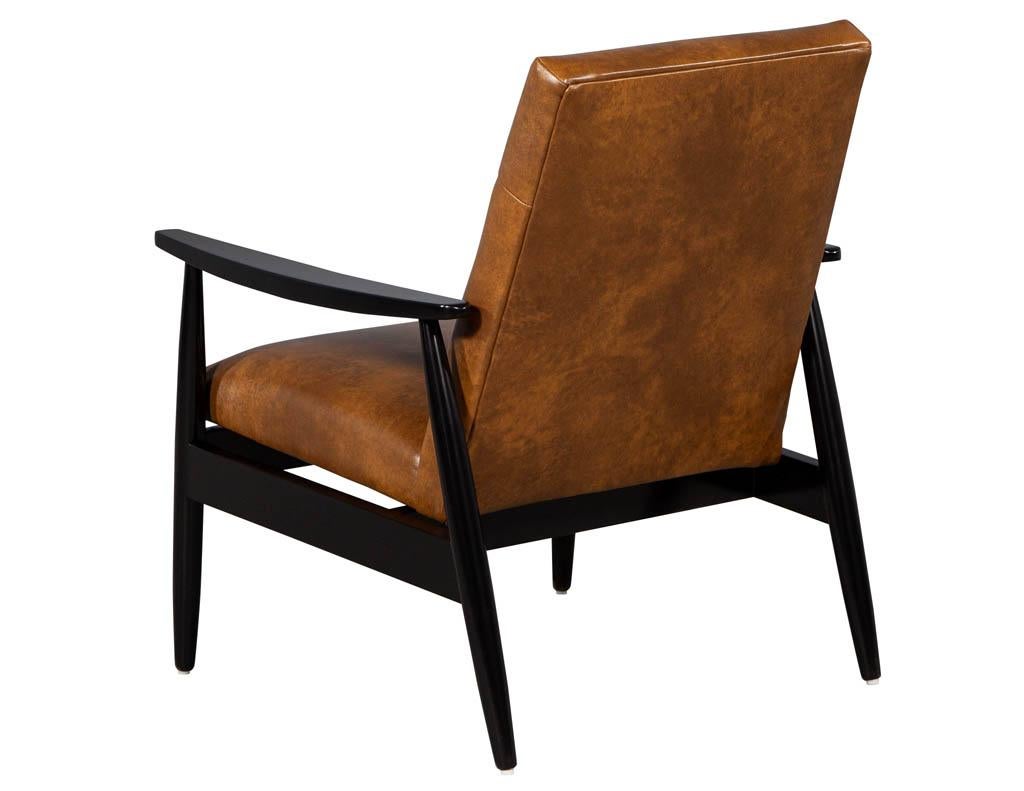 Pair of Custom Leather Lounge Chairs by Carrocel 1