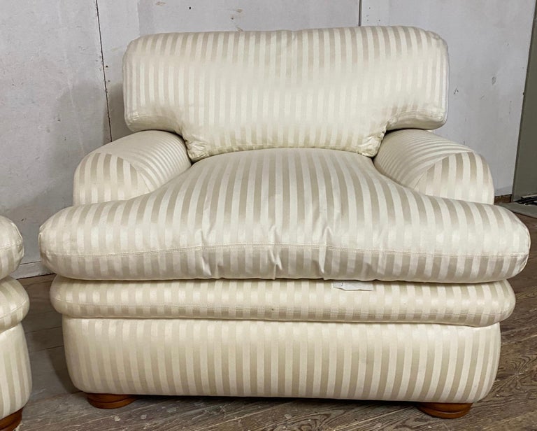 Late 20th Century Pair of Custom Lounging Club Chairs For Sale