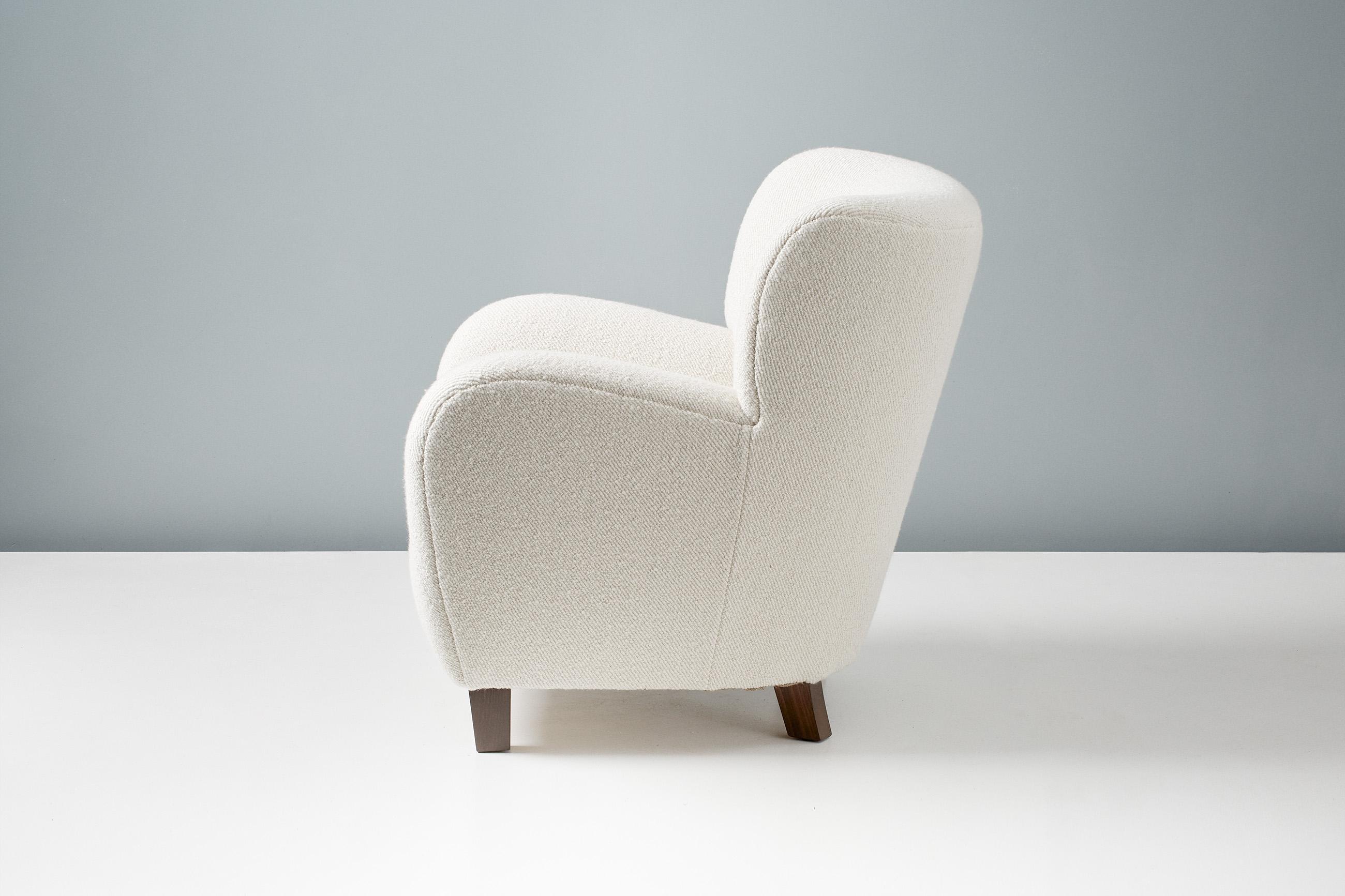 Paar CUSTOM MADE Boucle Lounge Chairs im Stil der 1940er Jahre (21. Jahrhundert und zeitgenössisch) im Angebot