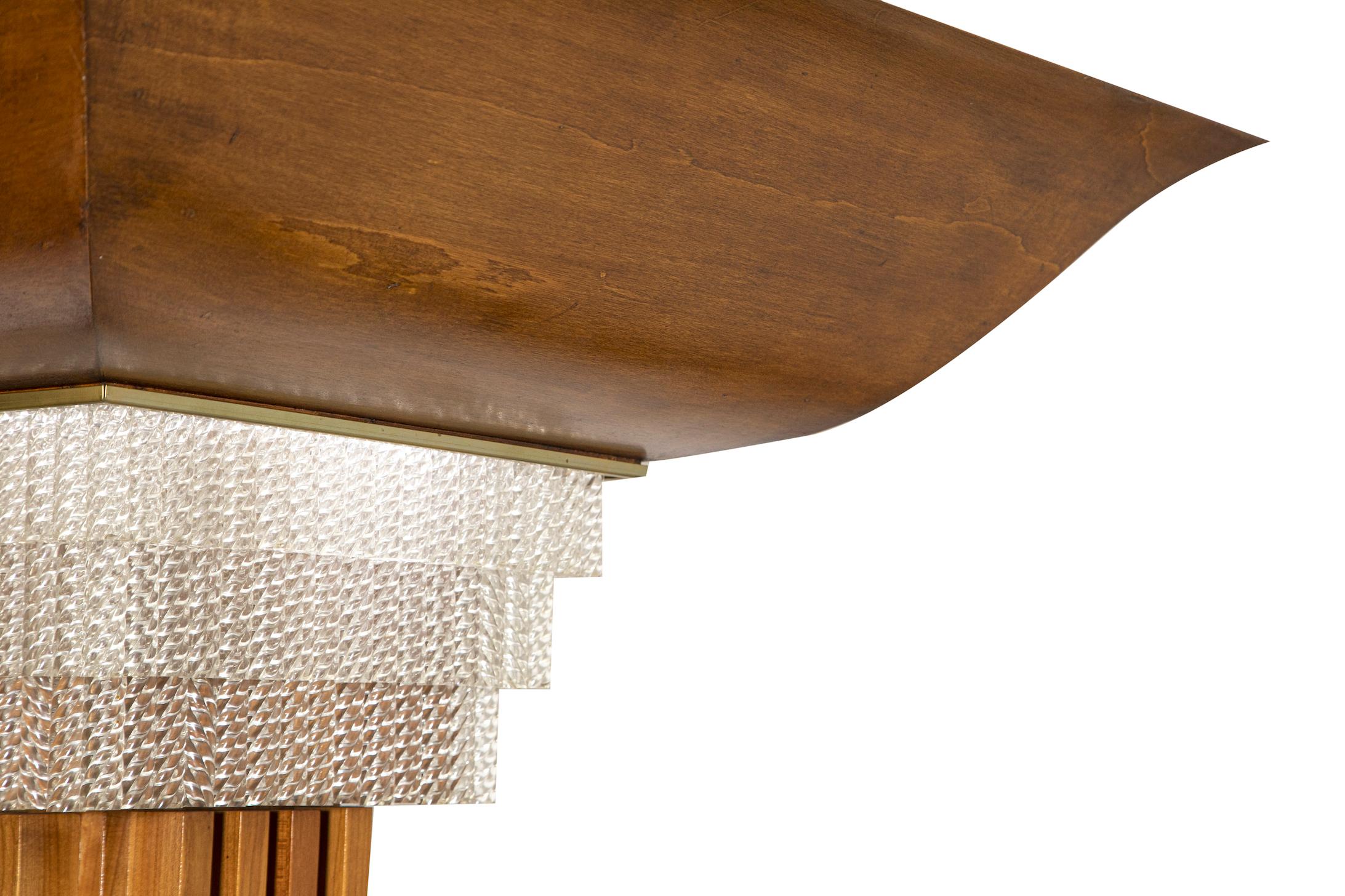 Pair of  Art Deco Style Floor Lamps Custom-Made in Maple Wood In Good Condition For Sale In Roma, RM