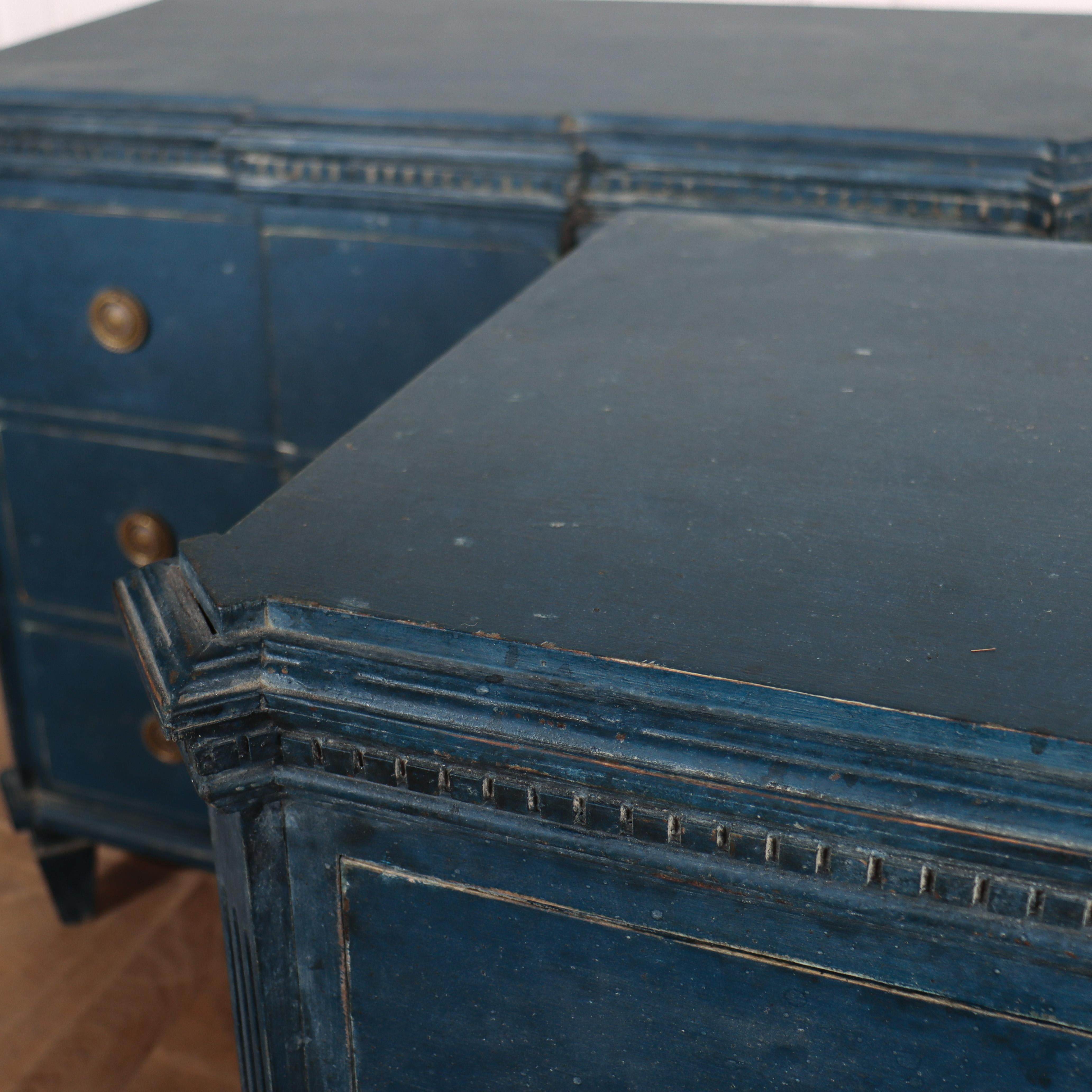 Pair of Custom Made Breakfront Commodes For Sale 2