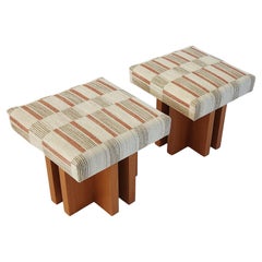 Pareja de otomanas Gueridon hechas a medida, tapicería COM, Made in USA.