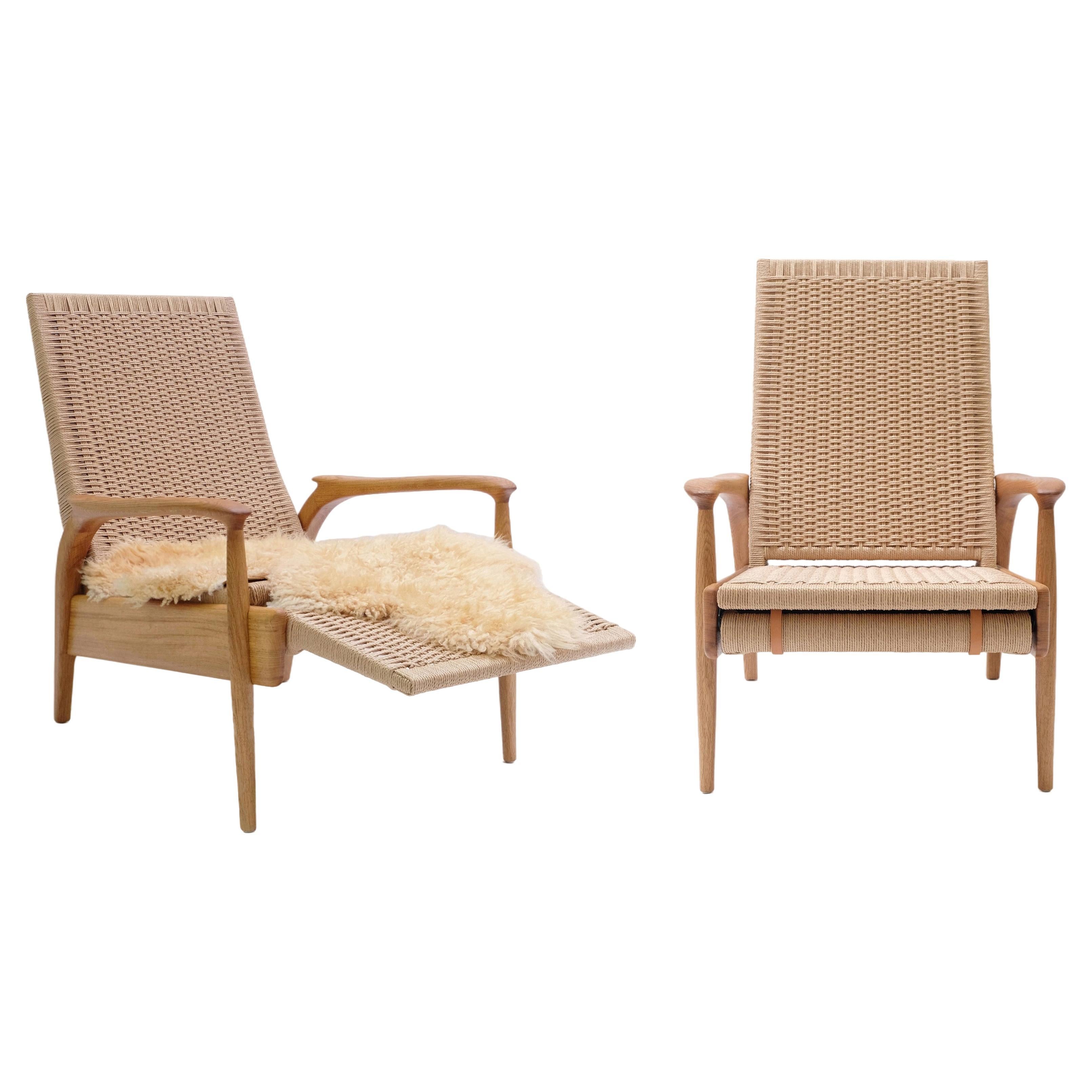 Pair of Custom-Made Lounge Chairs in Oiled Oak and Handwoven Natural Danish Cord