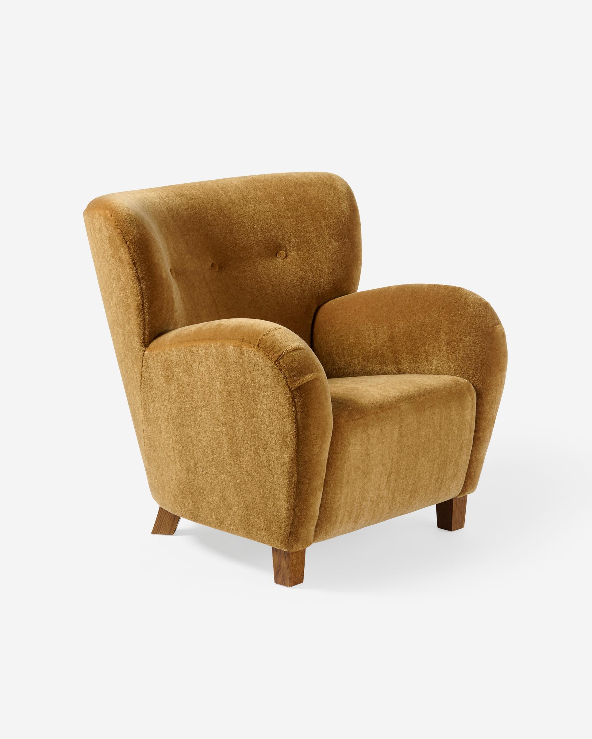 Paire de fauteuils Karu en velours de mohair faits sur mesure par Dagmar Neuf - En vente à London, England