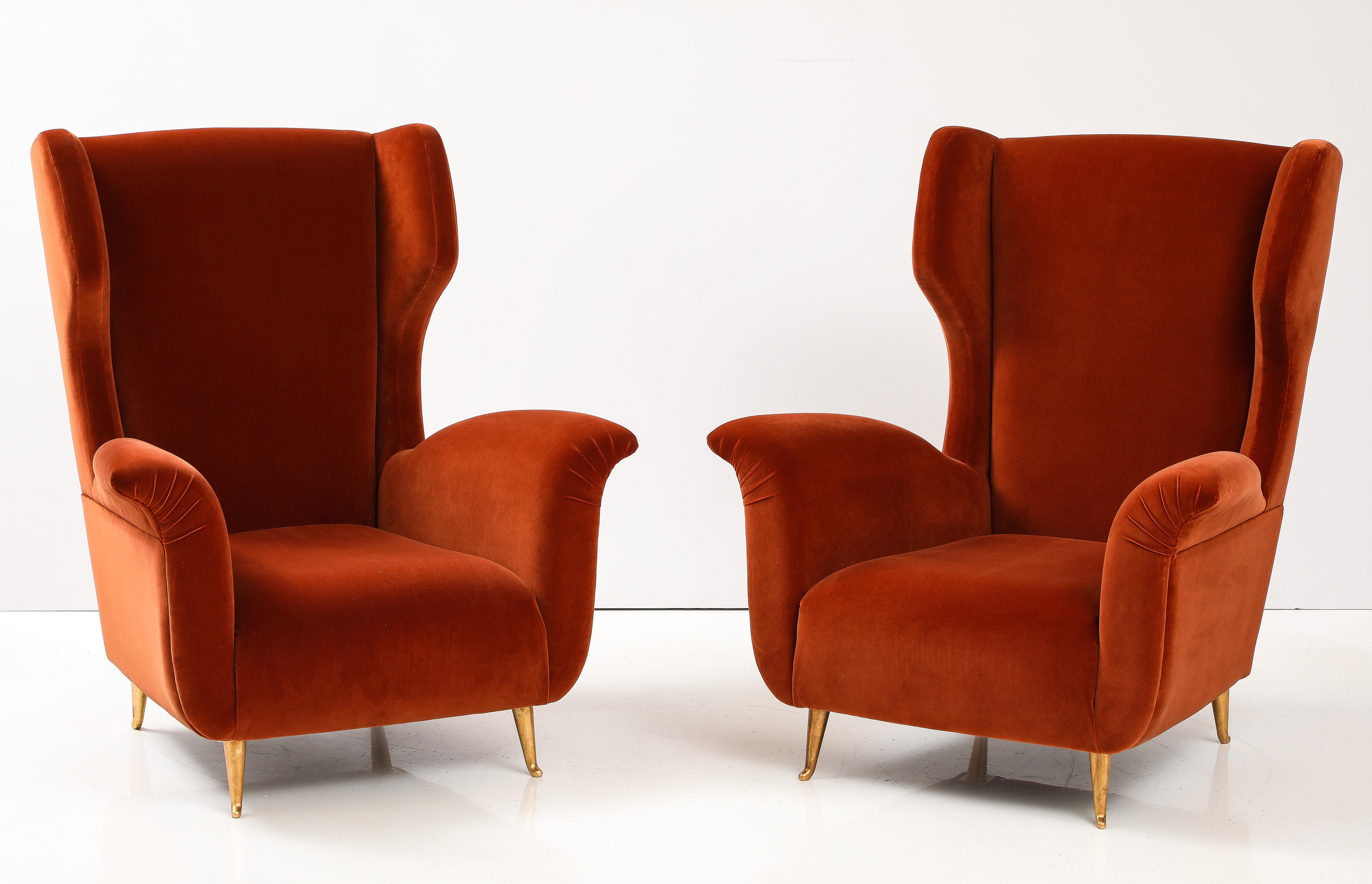 Hand-Crafted Pair of Custom Made Sculptural Lounge Chairs in Burnt Orange Red Velvet, Italy For Sale