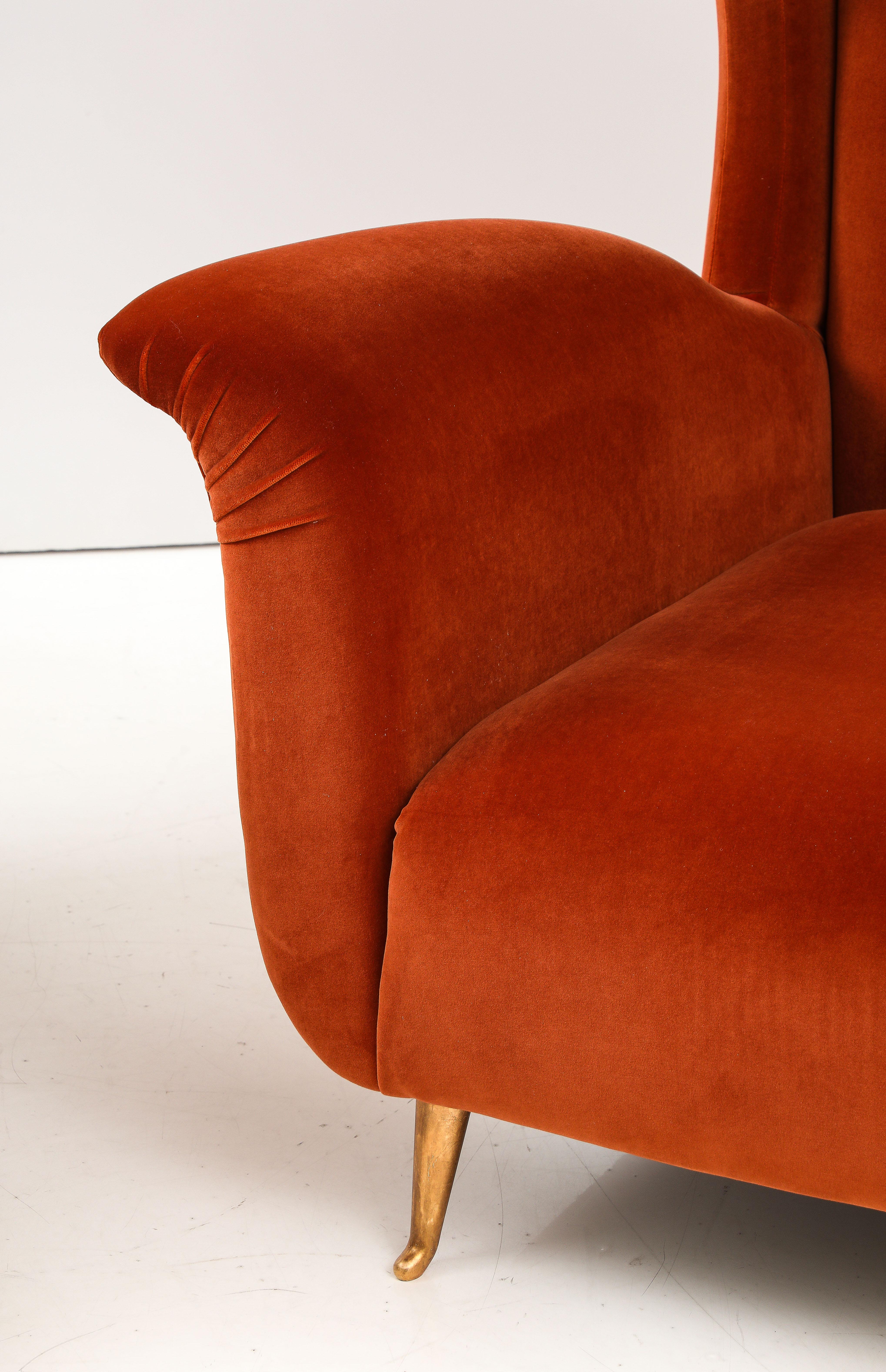 Pair of Custom Made Sculptural Lounge Chairs in Burnt Orange Red Velvet, Italy In New Condition For Sale In New York, NY