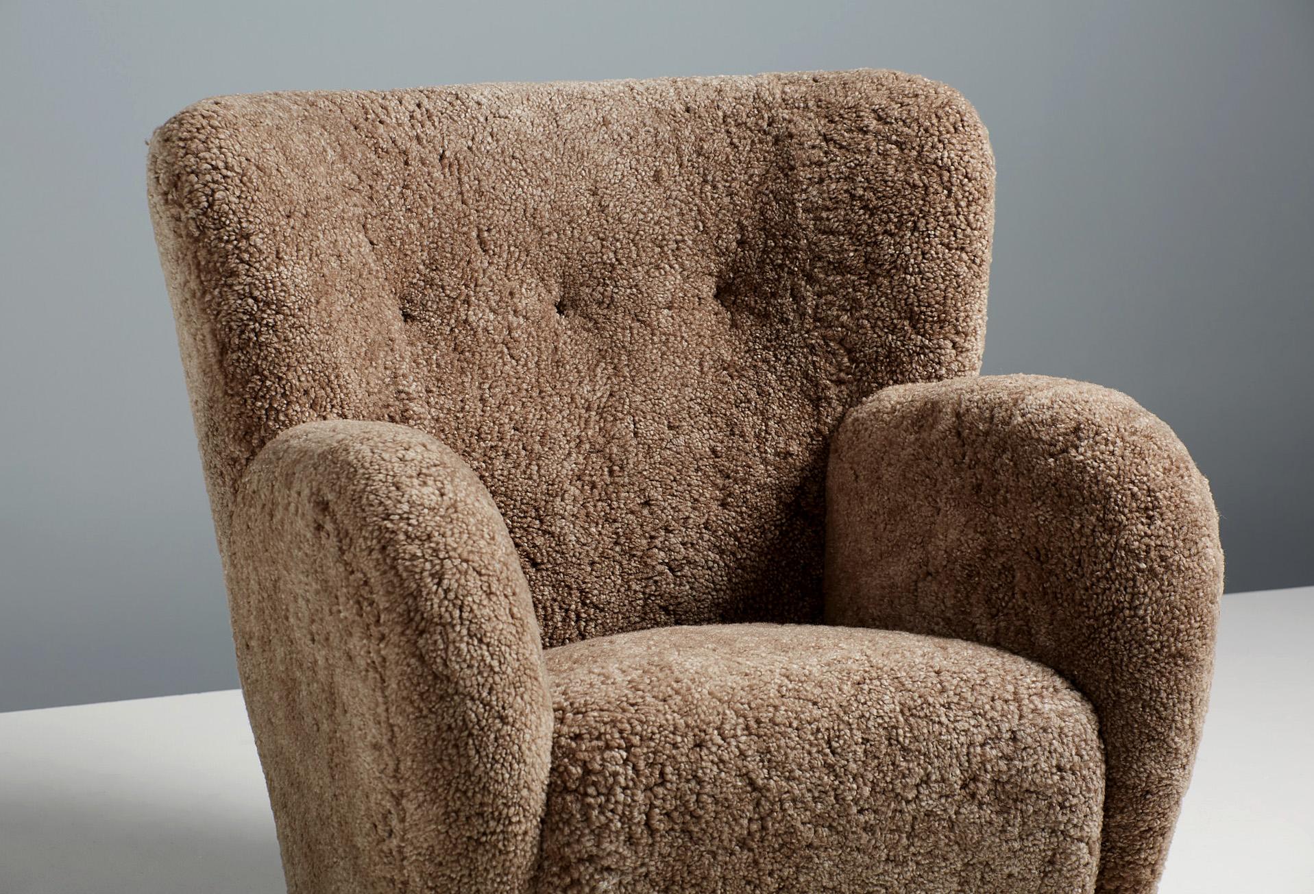 Pair of Custom Made Sheepskin Karu Armchairs For Sale at 1stDibs
