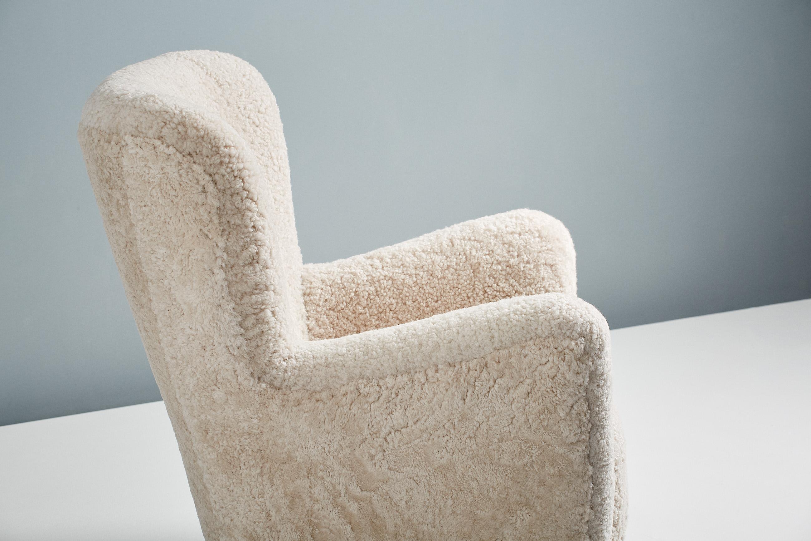 Pair of Custom Made Sheepskin Lounge Chairs 3