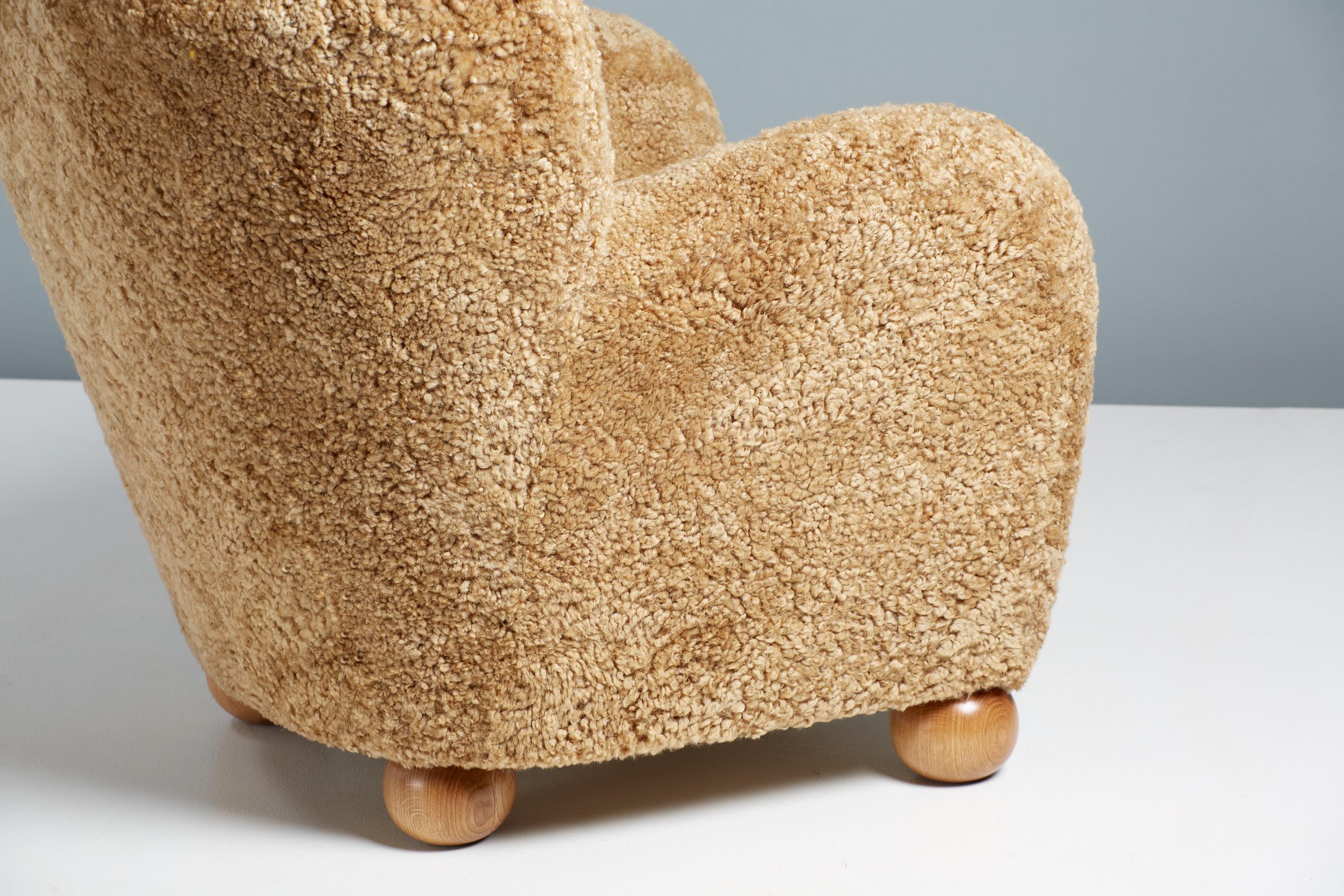 Pair of Custom Made Sheepskin Lounge Chairs For Sale 4