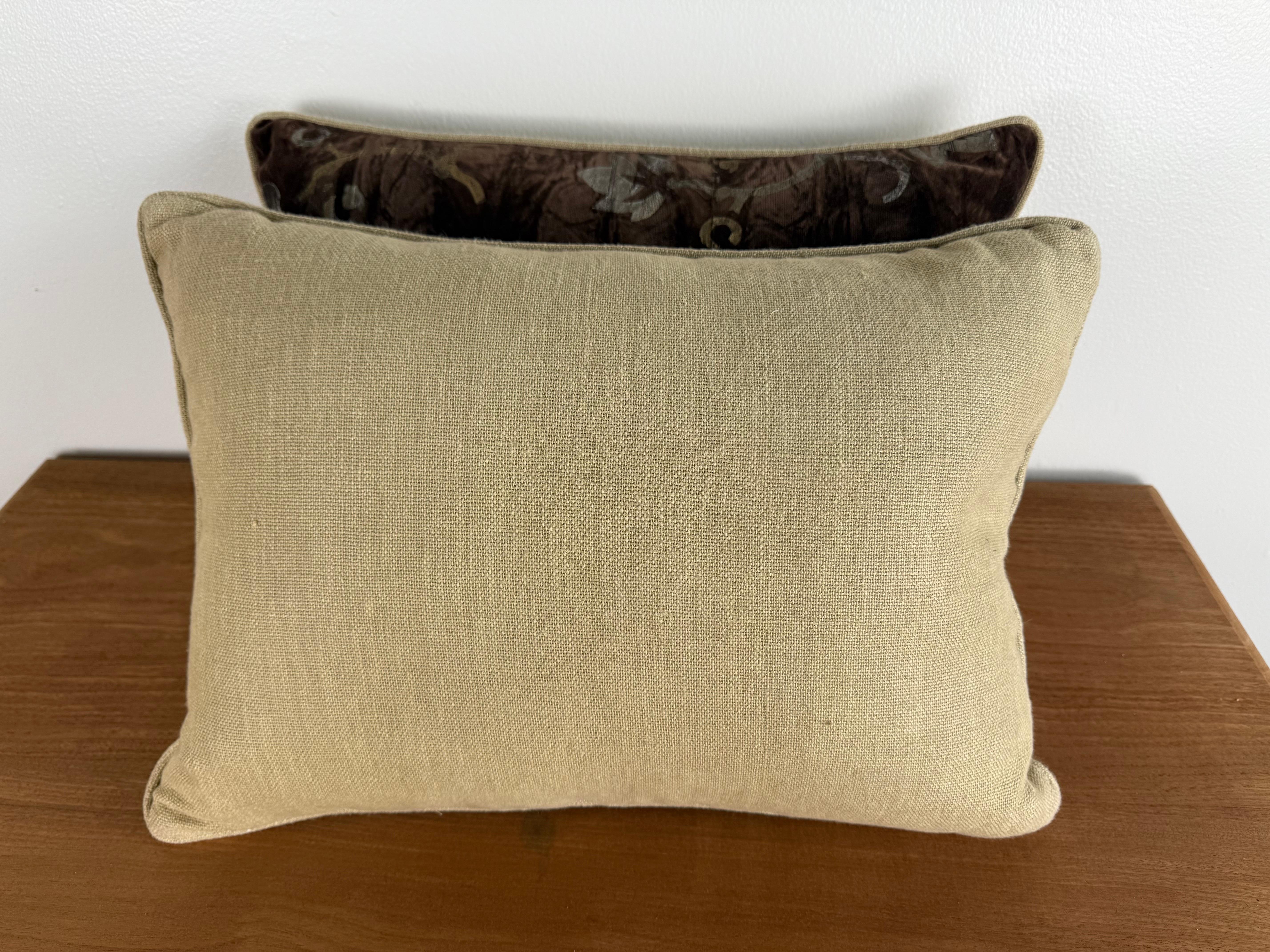 Americano Coppia di cuscini personalizzati in velluto stencil Nomi in vendita