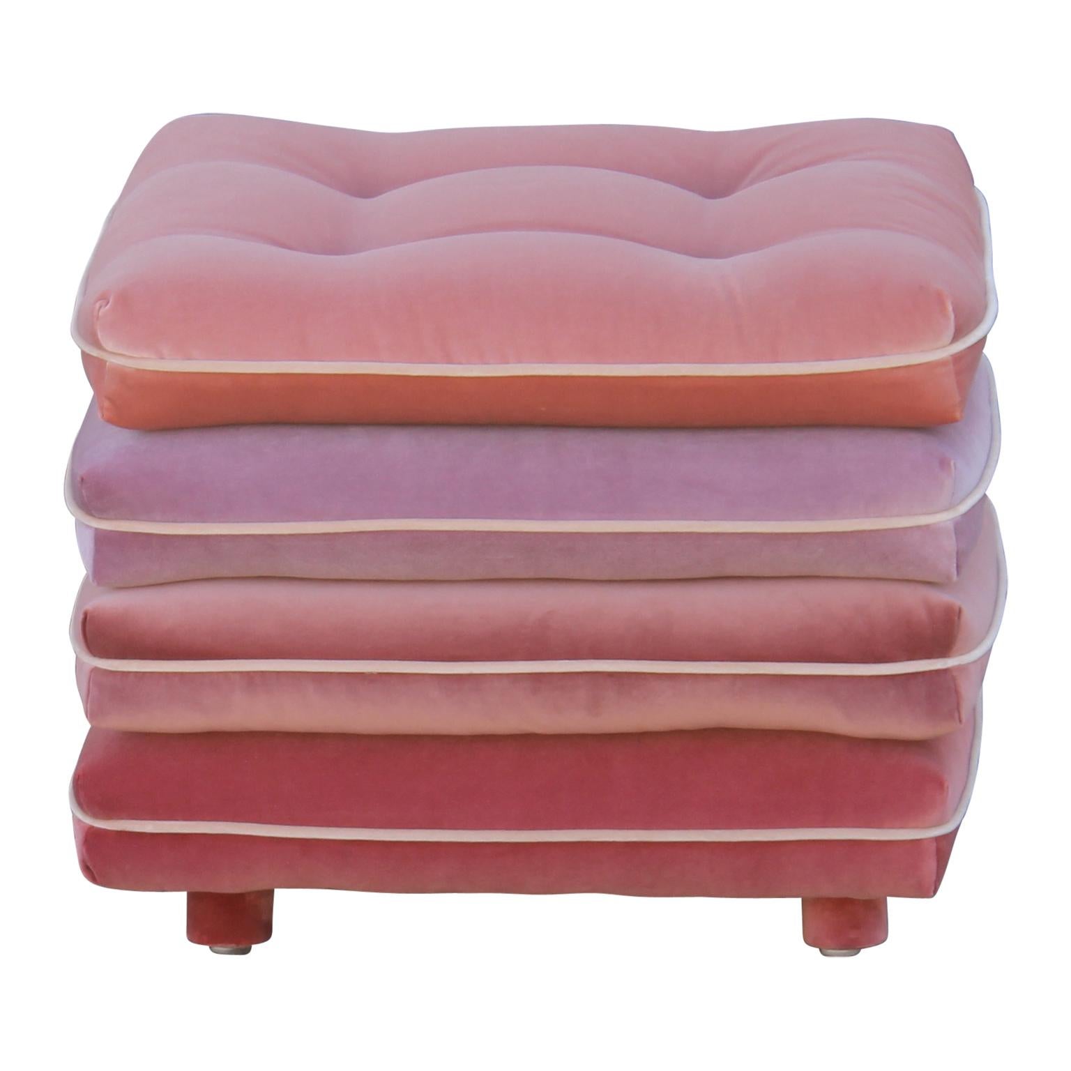 stackable pouf with casters