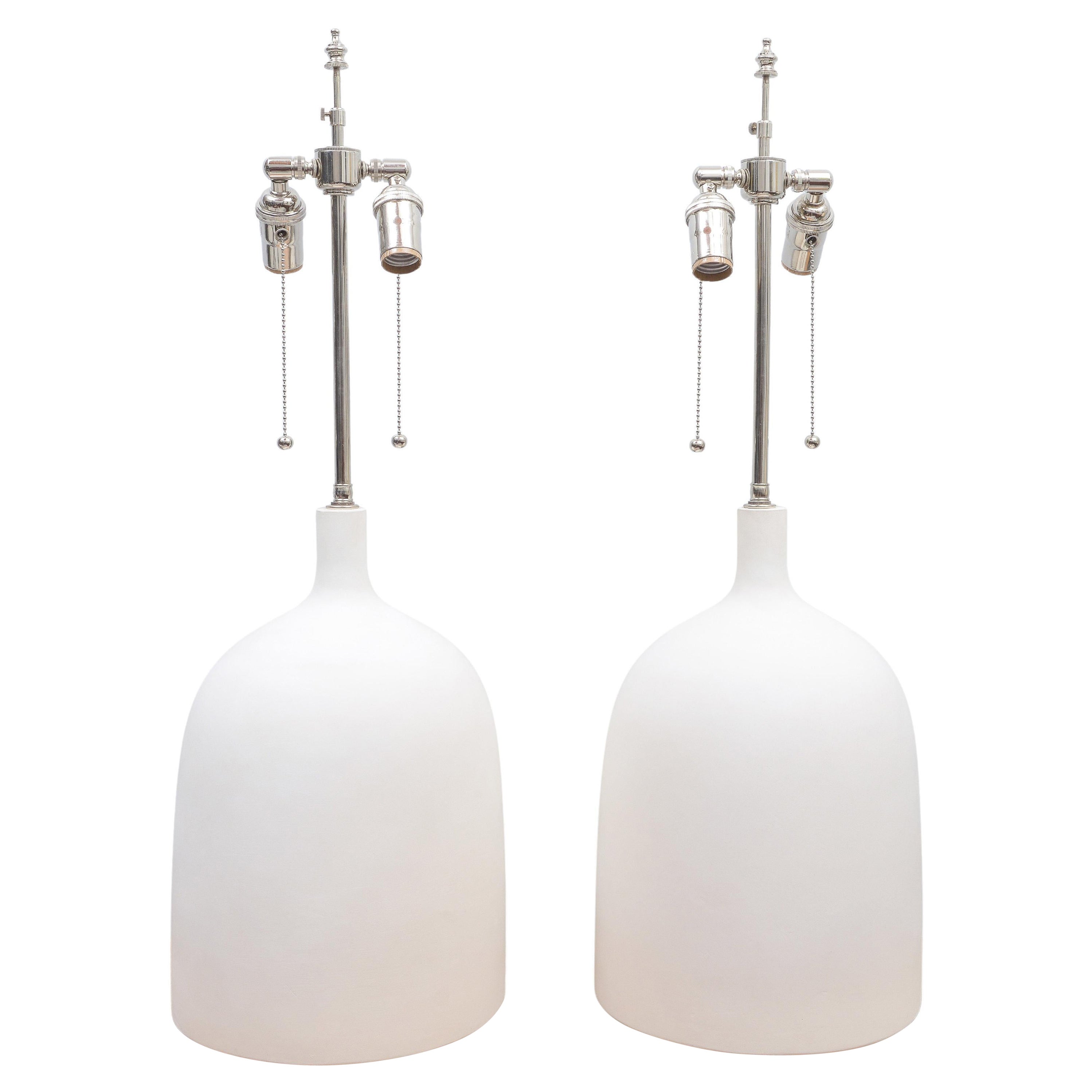 Paire de lampes en plâtre de Delphine personnalisées