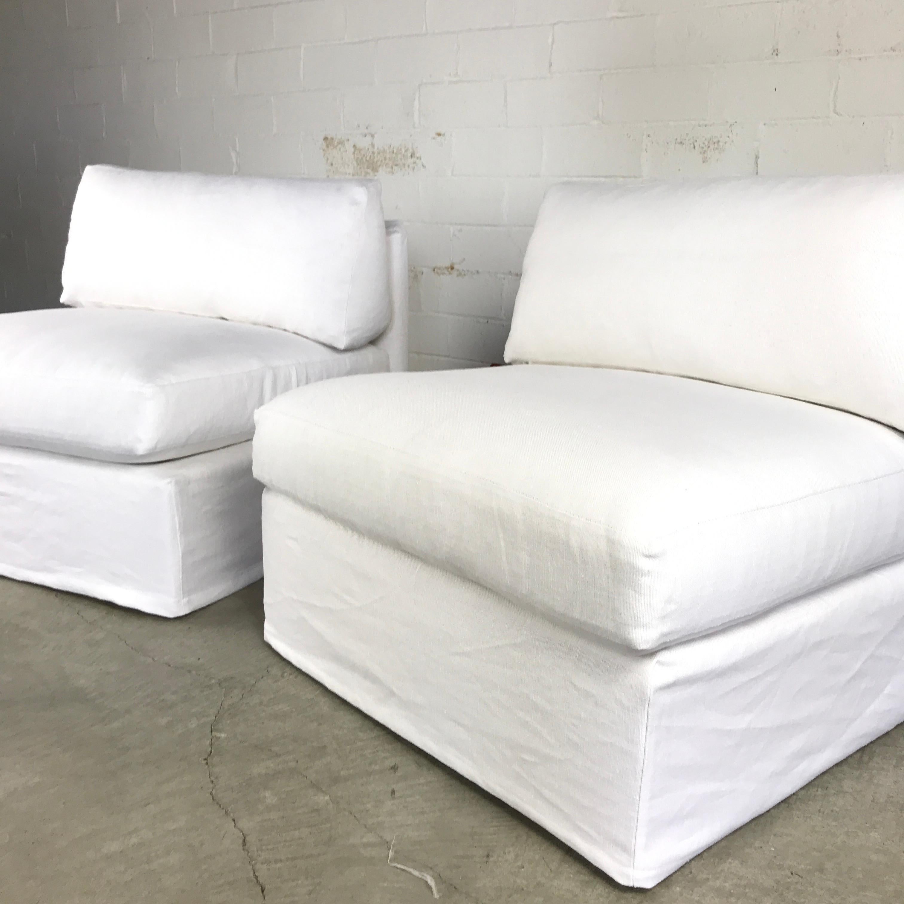 Pair of Custom Slipper Chairs with Custom Linen Slipcovers In New Condition For Sale In Dallas, TX