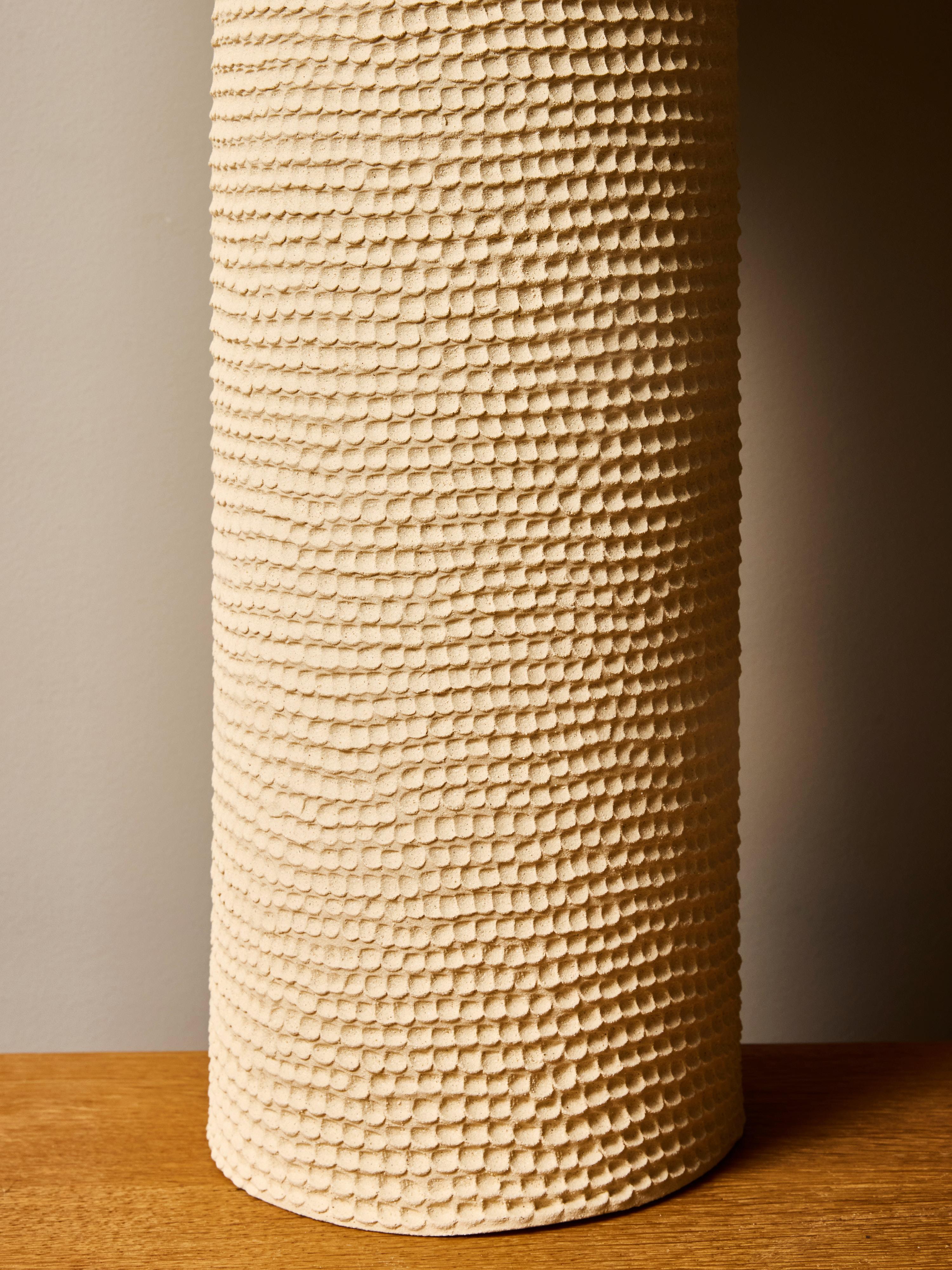 Ein Paar SMARA-Keramik-Tischlampen von Marie Fekroun für Glustin Luminaire im Angebot 4