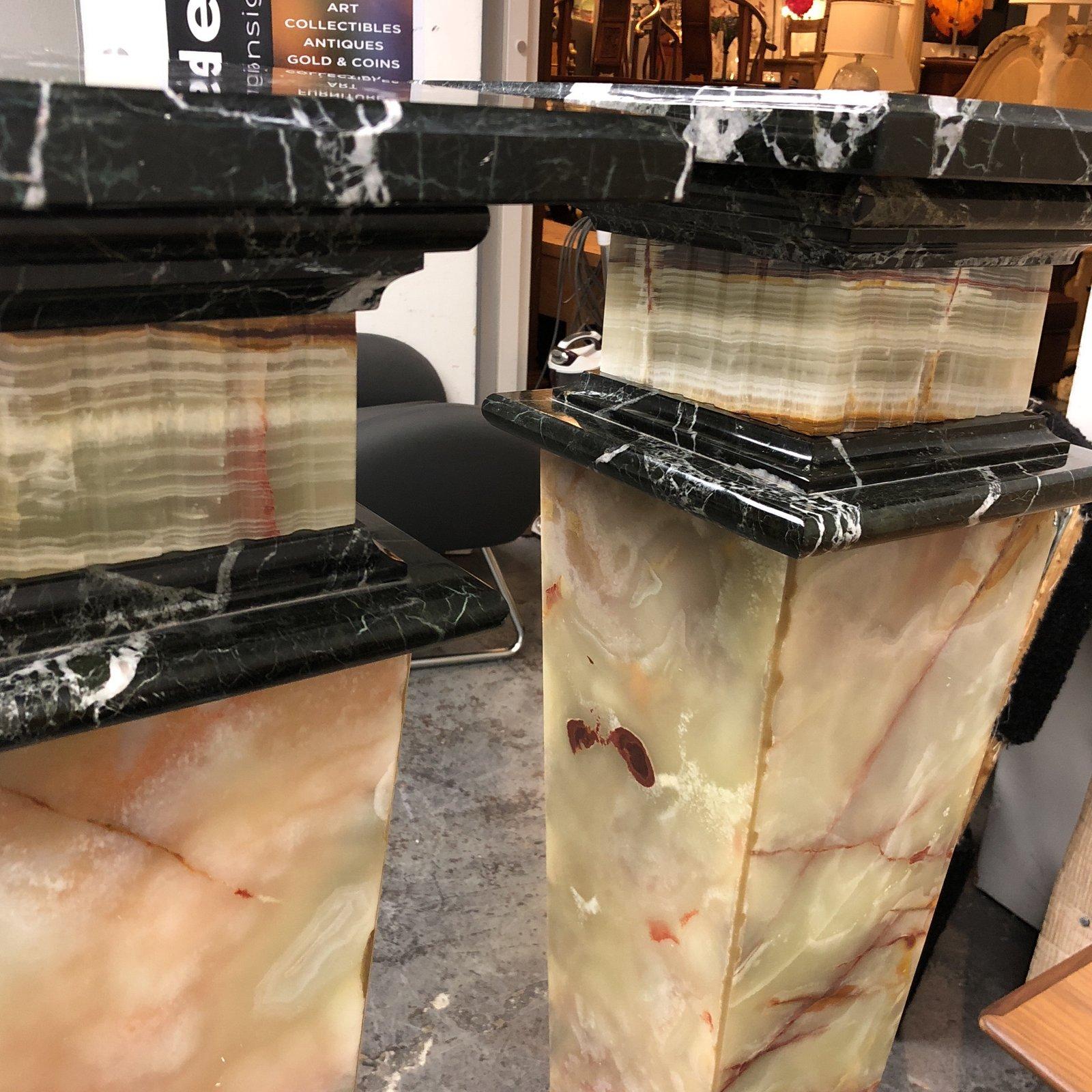 Pair of Custom Two-Toned Marble Pedestals In Good Condition For Sale In San Francisco, CA