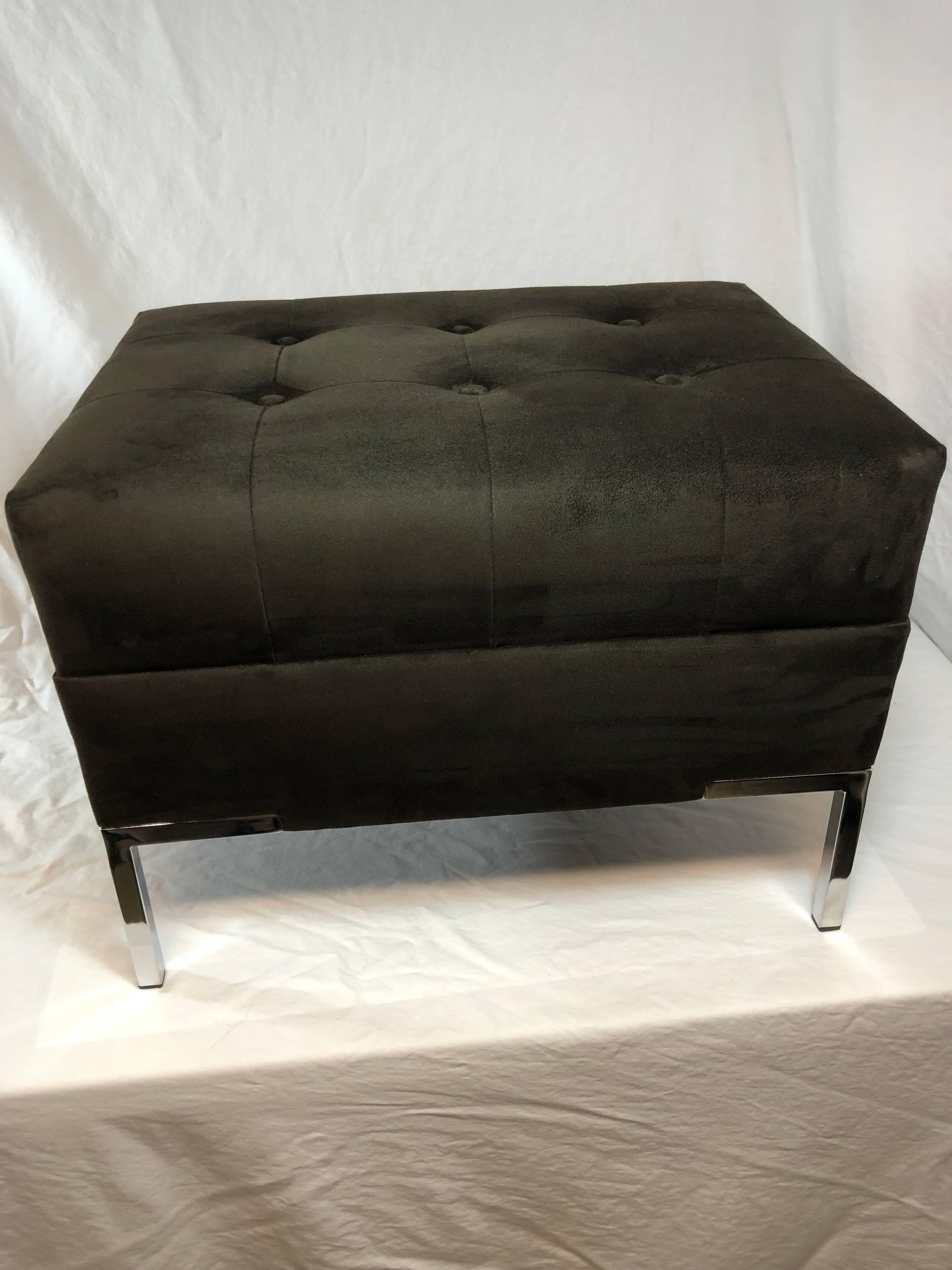Pair of custom upholstered integrated leg Mondrian benches. Shown is rich chocolate brown velvet, with buttons and seaming. Available in any size custom-made to order COM / COL. Legs can be brass, nickel or chrome can be bought in pairs or as a