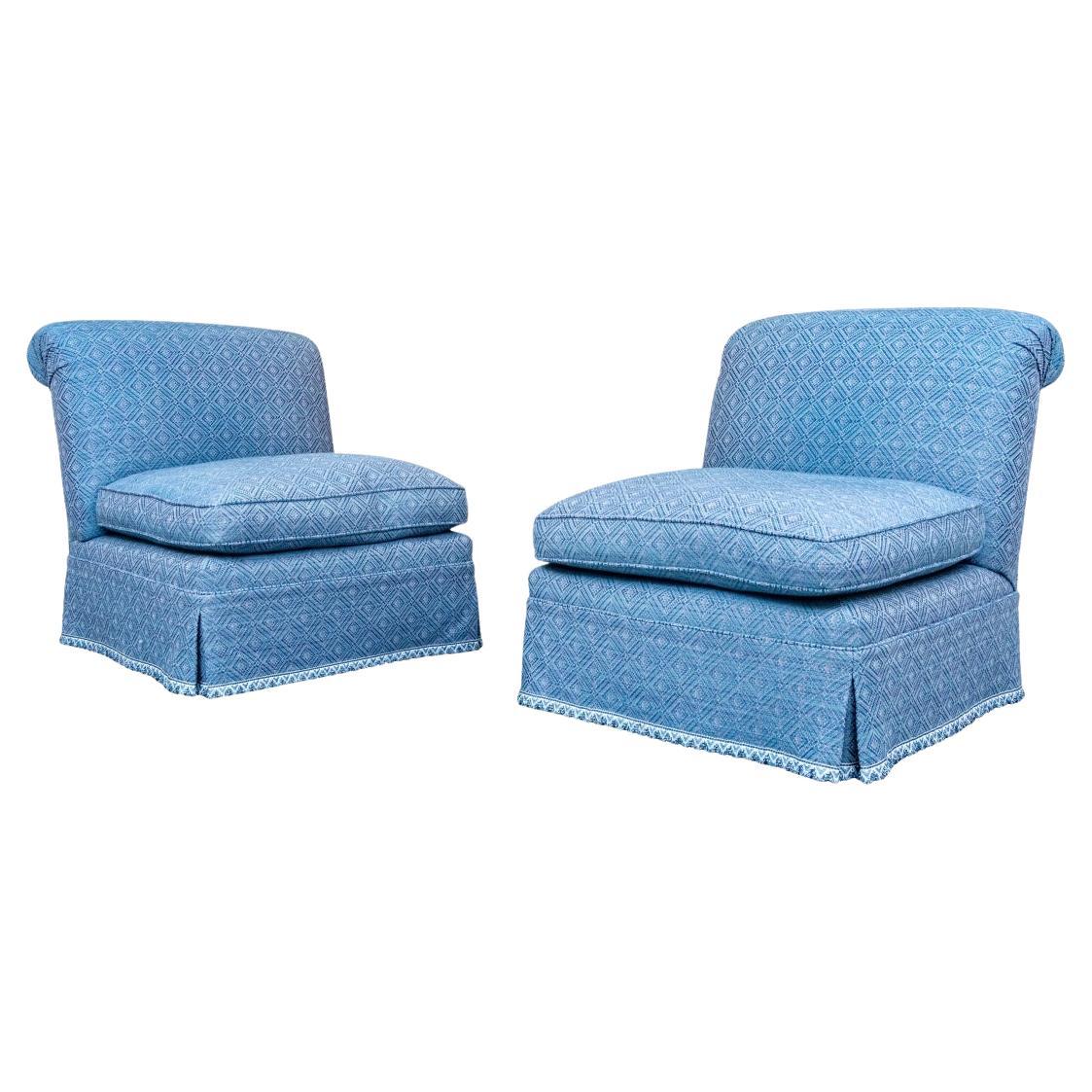 Pair Of Custom Upholstered Slipper Chairs im Angebot