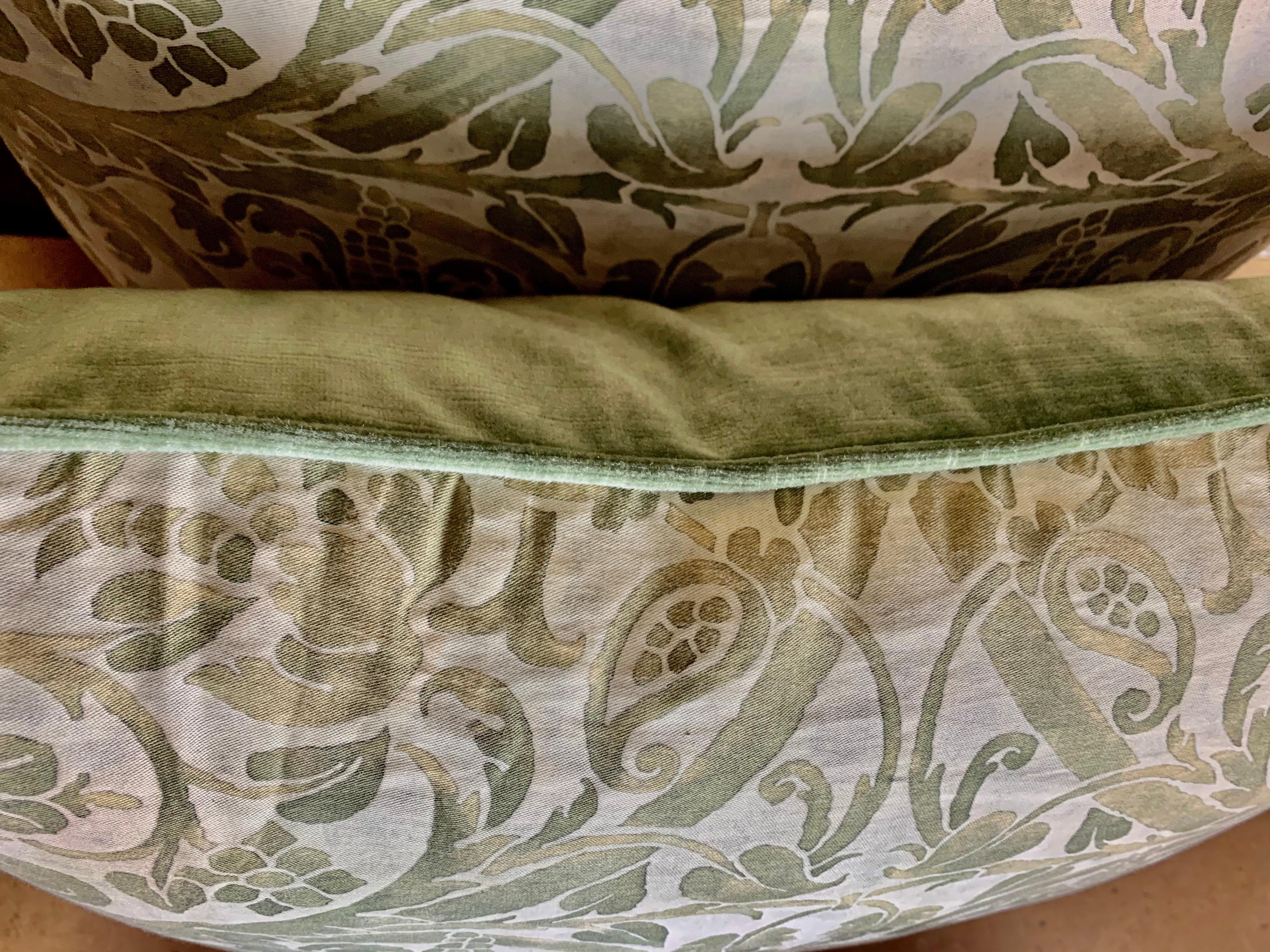 Mid-20th Century Pair of Custom Vintage Fortuny Pillows