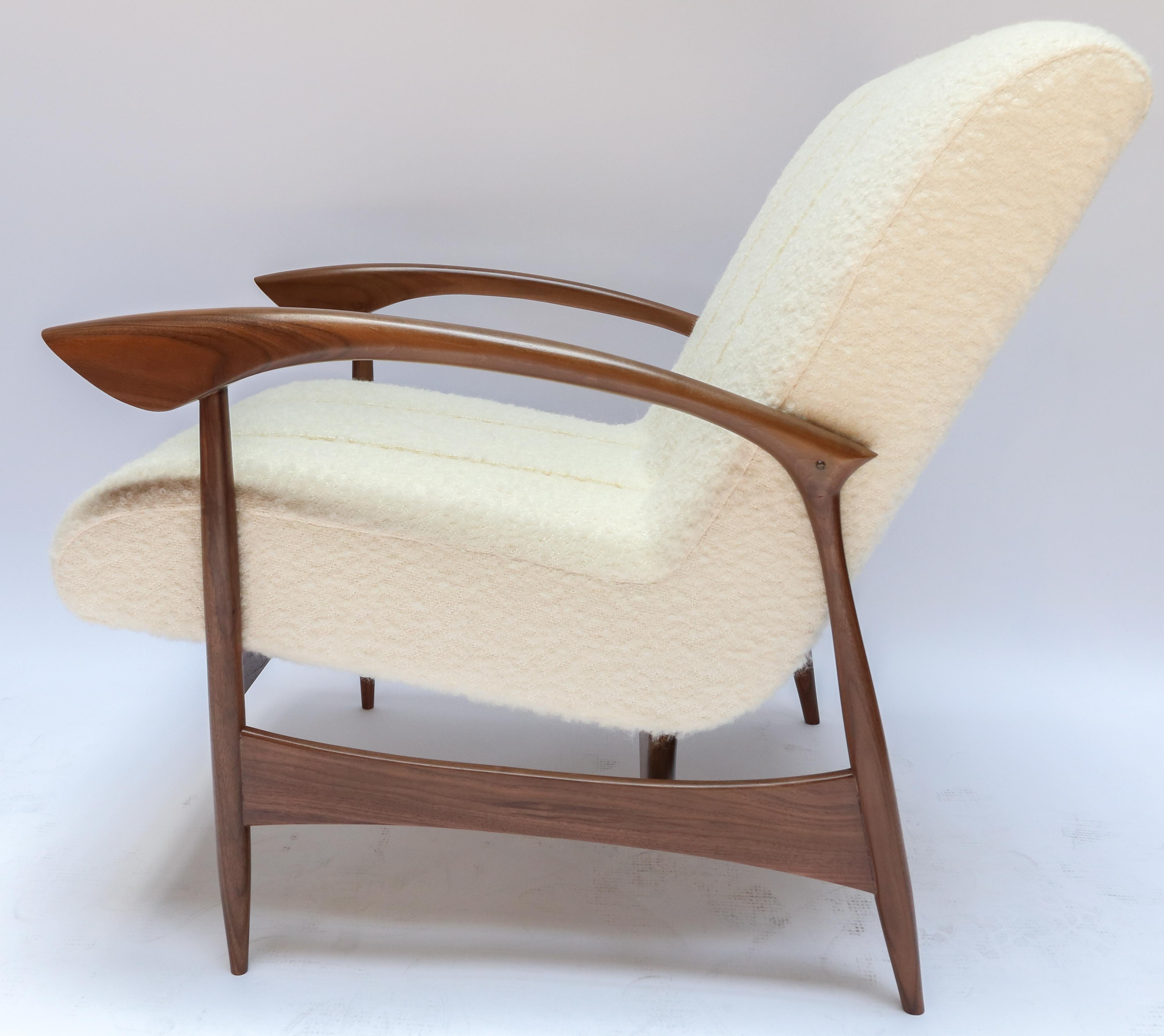 American Pair of Custom Walnut Armchairs in Ivory Boucle by Adesso Imports For Sale