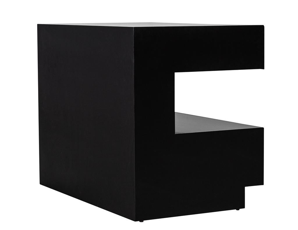 Paire de tables de chevet en noyer noir par Carrocel en vente 4