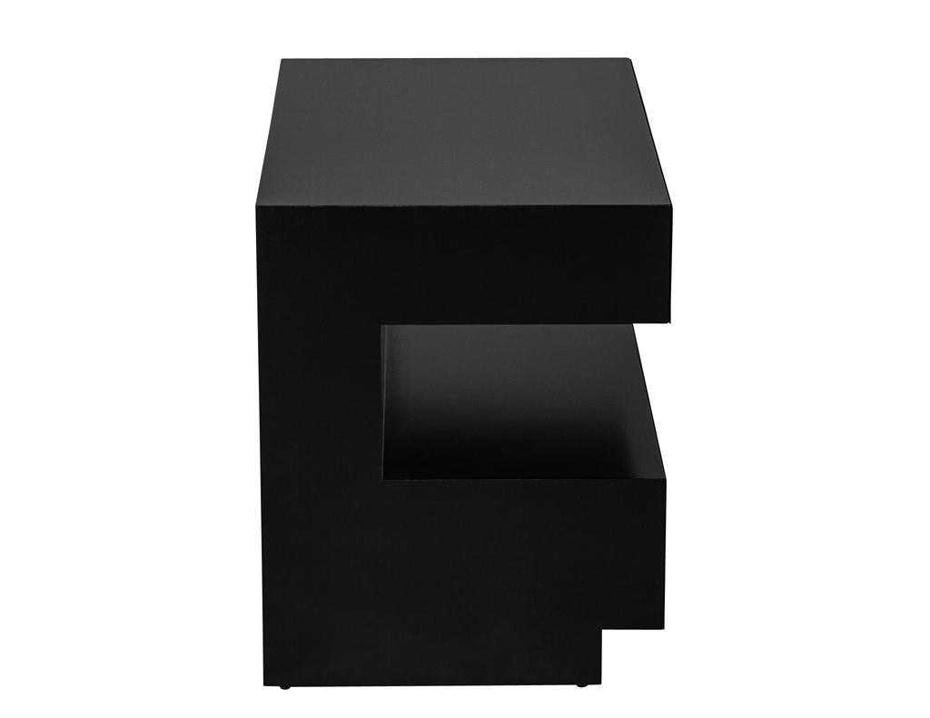 Paire de tables de chevet en noyer noir par Carrocel en vente 5