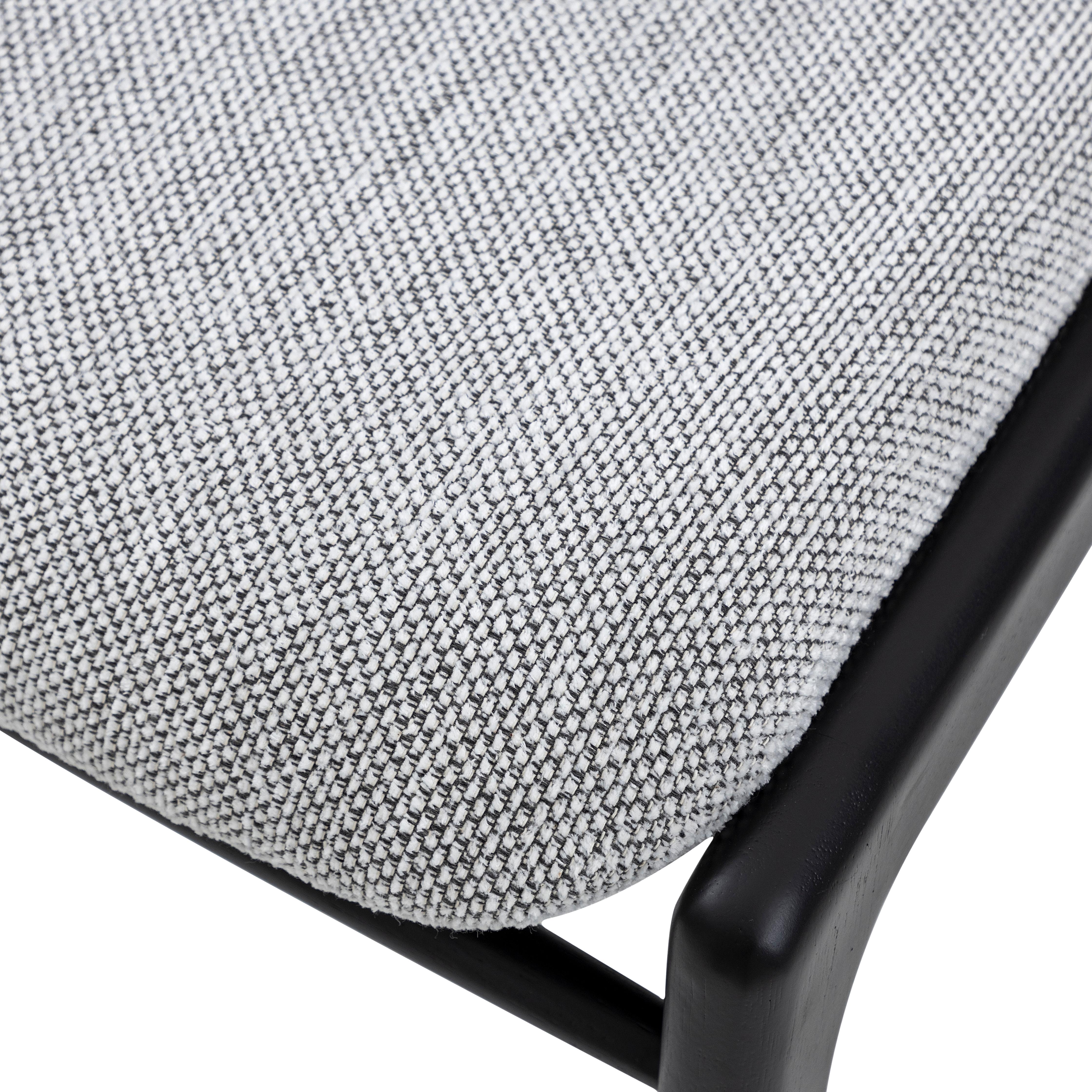 Coppia di sedie da pranzo personalizzabili in tessuto nero opaco e grigio - Tress Line In condizioni Nuovo in vendita a Miami, FL