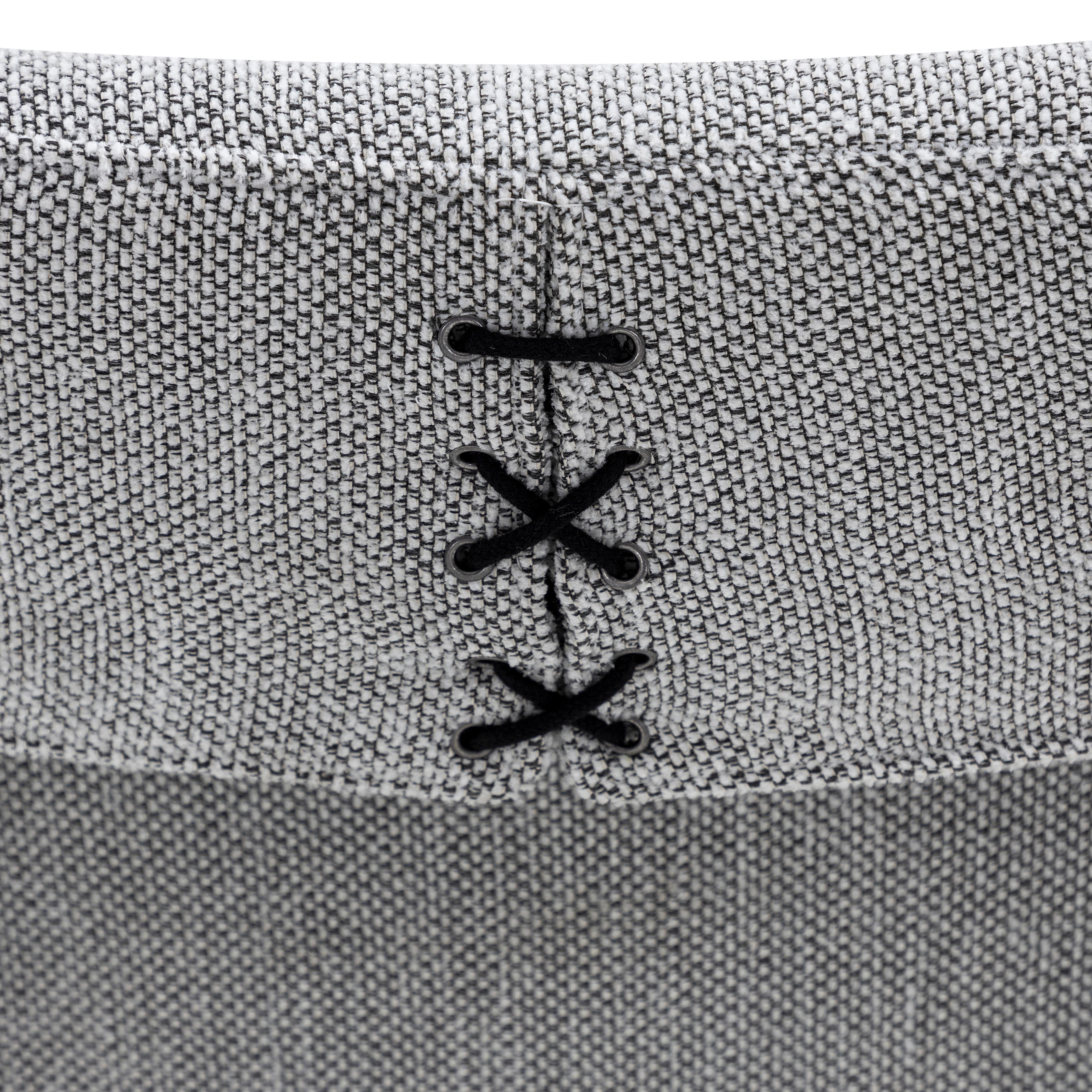 XXI secolo e contemporaneo Coppia di sedie da pranzo personalizzabili in tessuto nero opaco e grigio - Tress Line in vendita