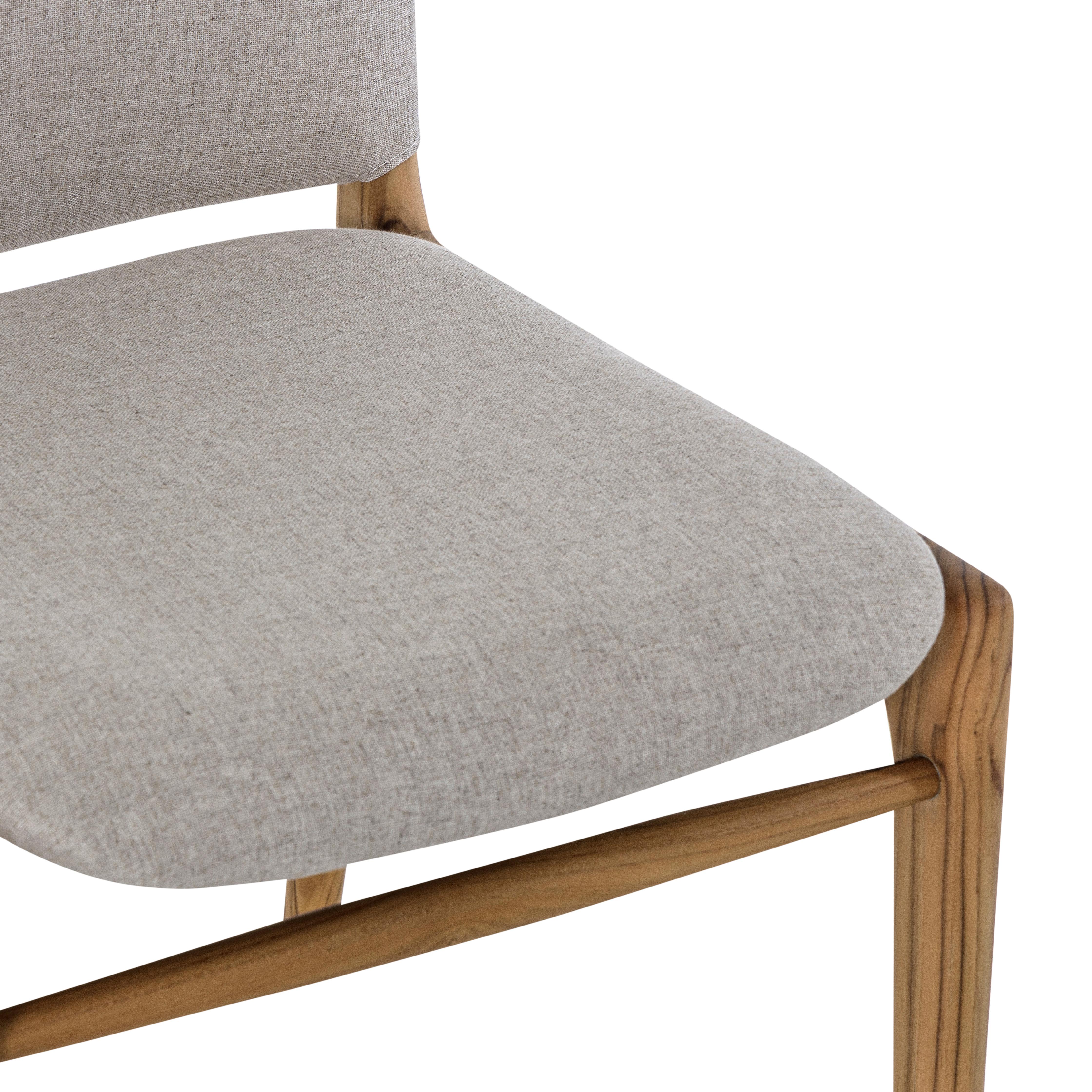 Ein Paar anpassbare Esszimmerstühle aus Teakholz mit hafermehlfarbener Polsterung - Cappio Line im Angebot 2