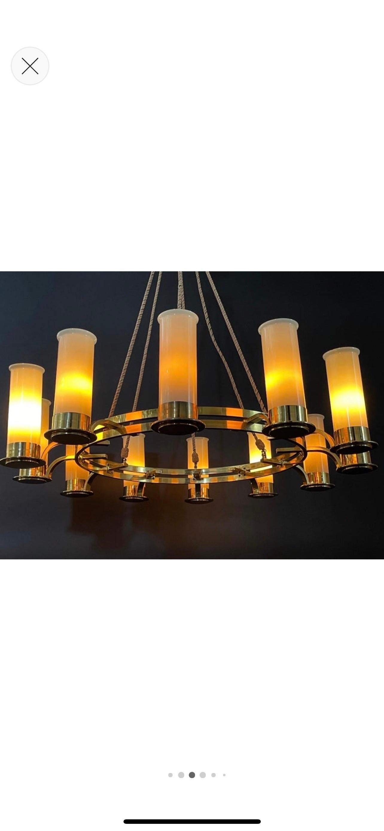 Pair of Customized Art Deco Style Brass and Glass Chandeliers In New Condition For Sale In Wiesbaden, Hessen