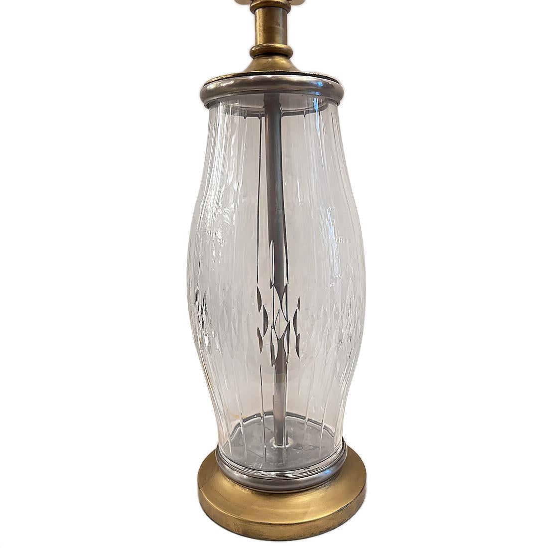 Paire de lampes en cristal taillé Bon état - En vente à New York, NY