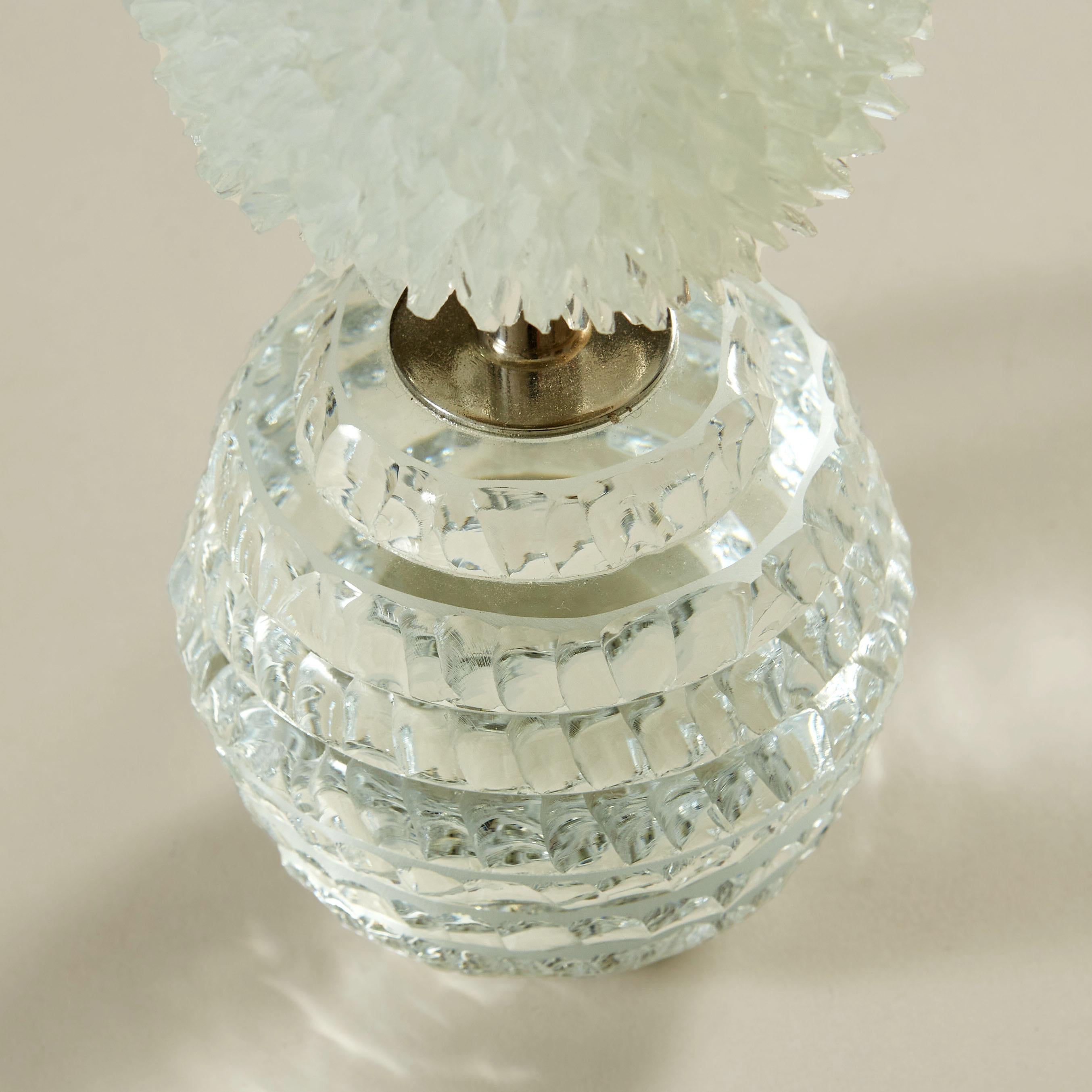 Contemporary Pair of Cut-glass 'Dandelion' table lamps with glass crystal shade For Sale