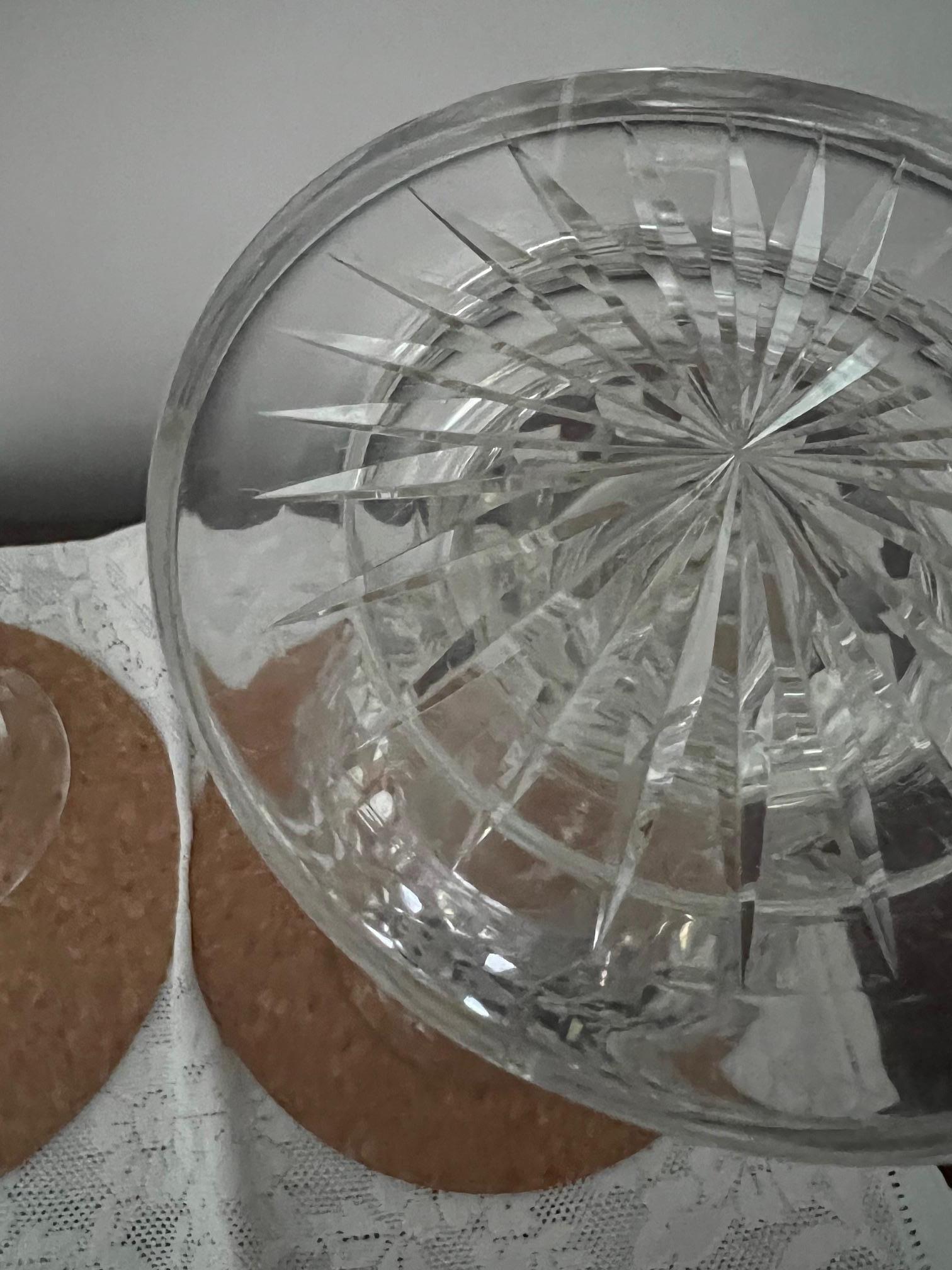 Pareja De Jarrones De Cristal Tallado en venta 4