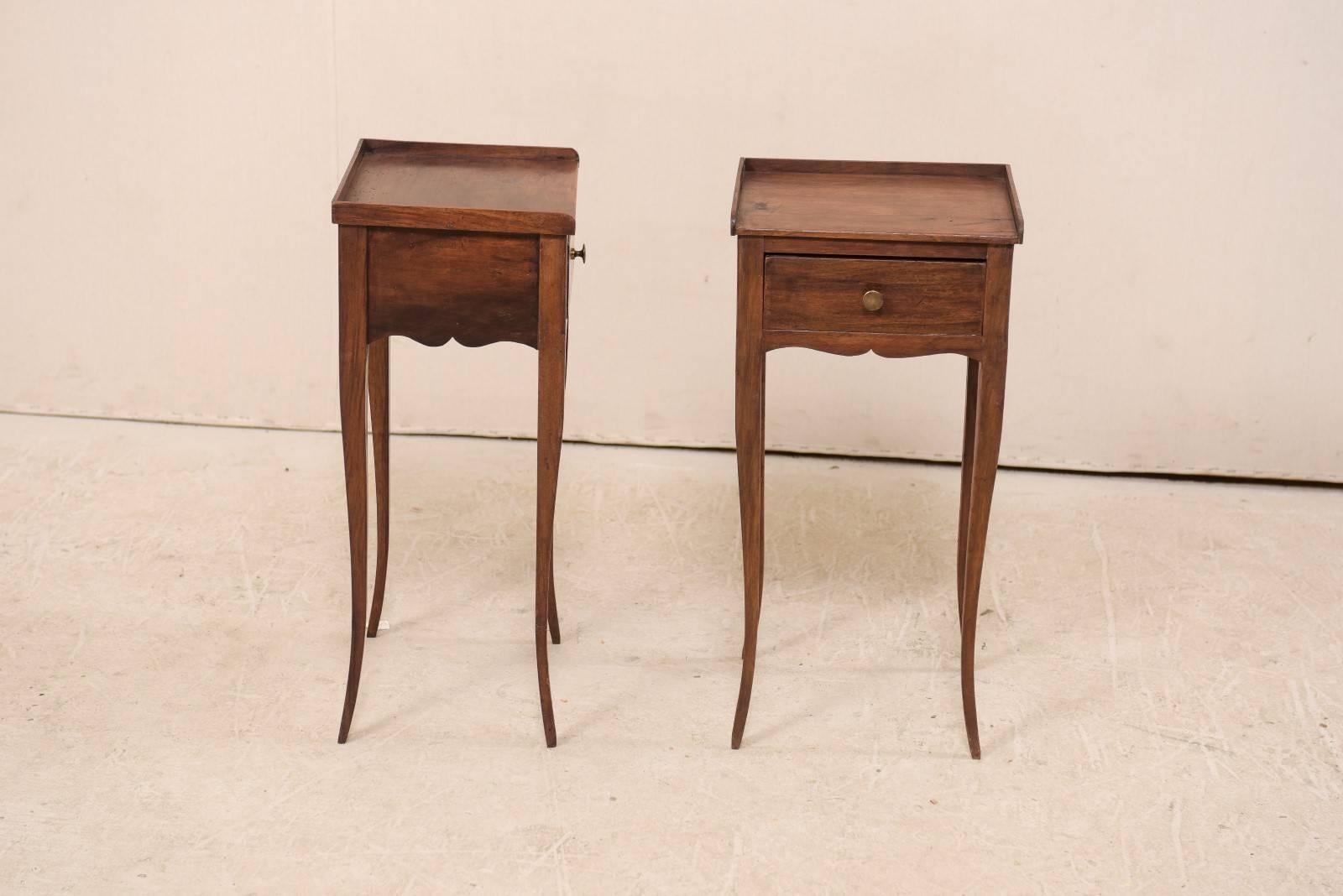 Carved Pair of Cute-Sized French Side Tables with Drawer and Nice Long Cabriole Legs