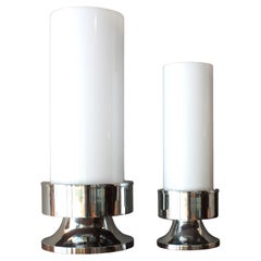 Retro Pair of Cylinder Table Lamps in White Plexiglass and Chromed Steel, Italy 1960s