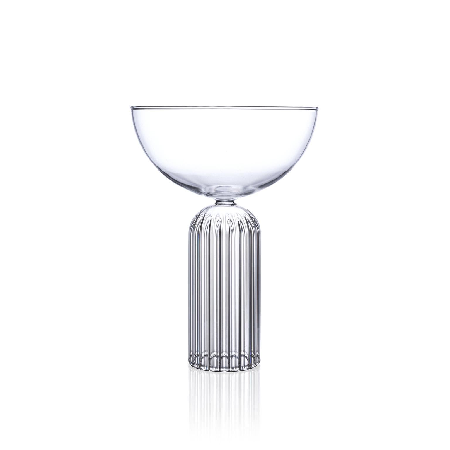 Coupes à champagne May, ensemble de deux

Une paire de verres contemporains tchèques fabriqués à la main est le parfait verre à champagne moderne. 

La Collection May s'inspire de la légèreté du mois de mai, début de l'été. Cette collection