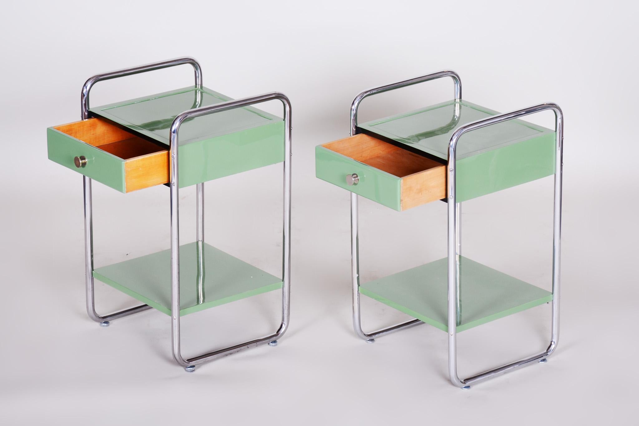 20th Century Pair of Czech Green Vintage Bauhaus Bed Side Tables, 1930s, High Gloss Lacquer